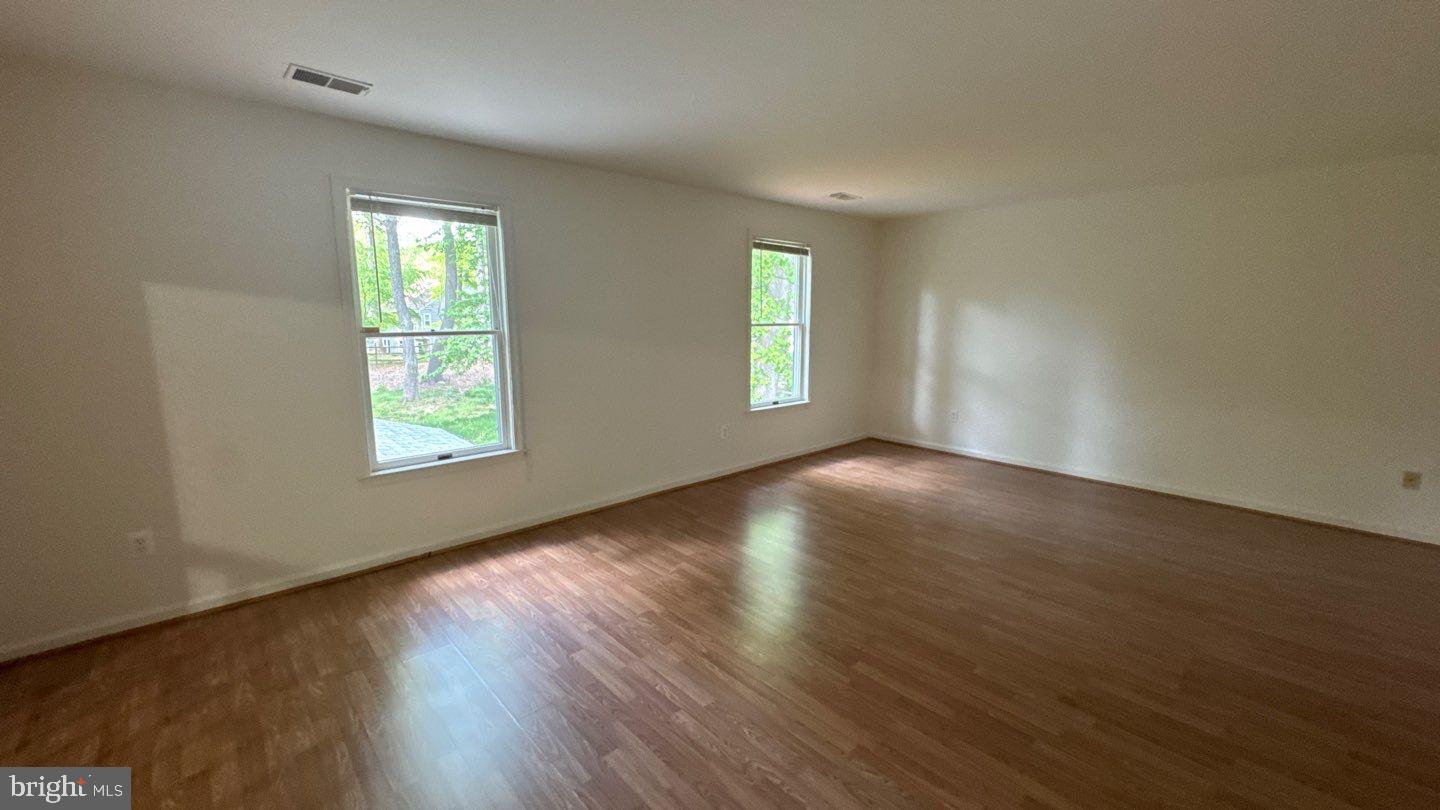 VILLAGE OF HICKORY RIDGE - Residential Lease