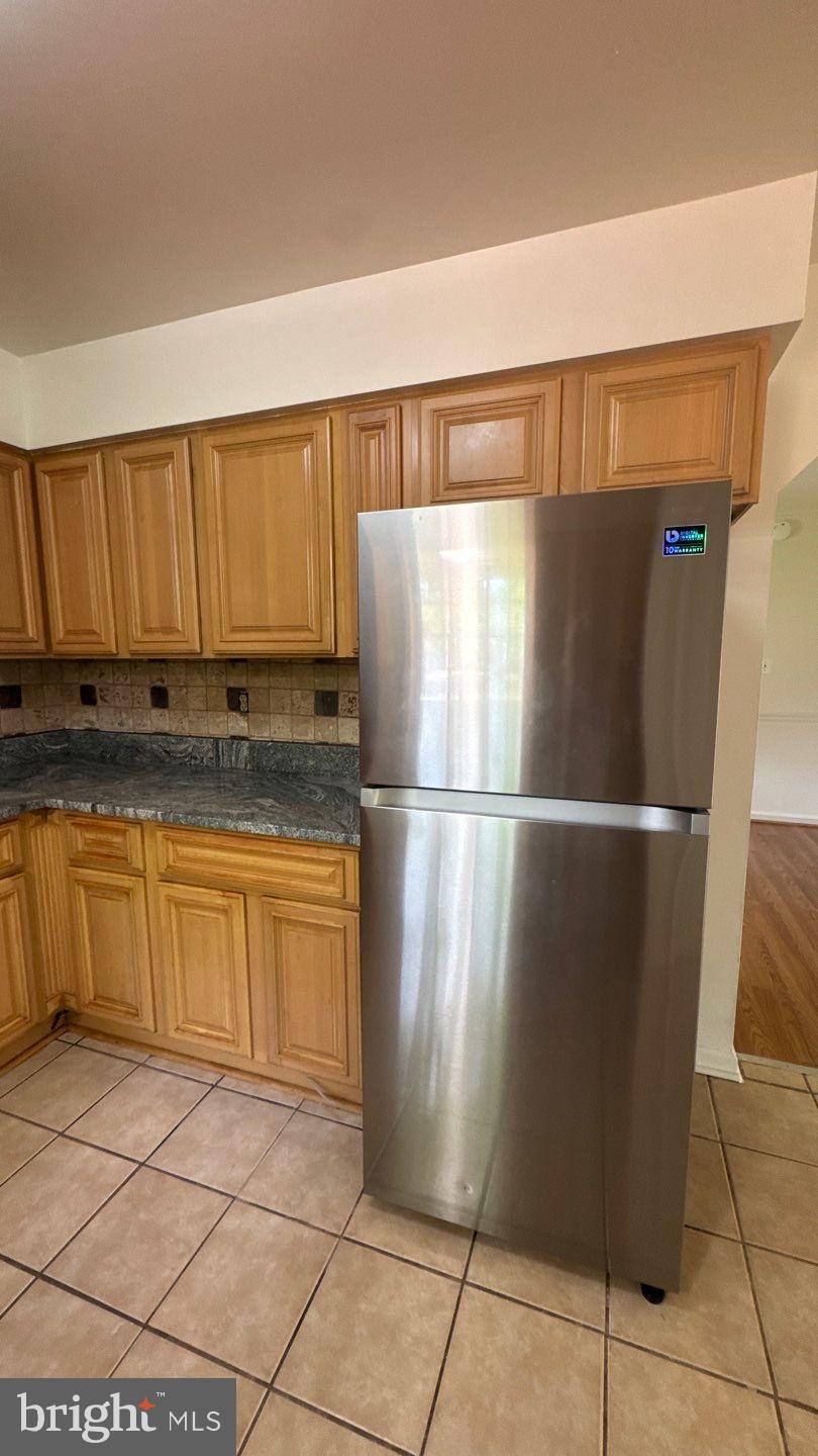 VILLAGE OF HICKORY RIDGE - Residential Lease