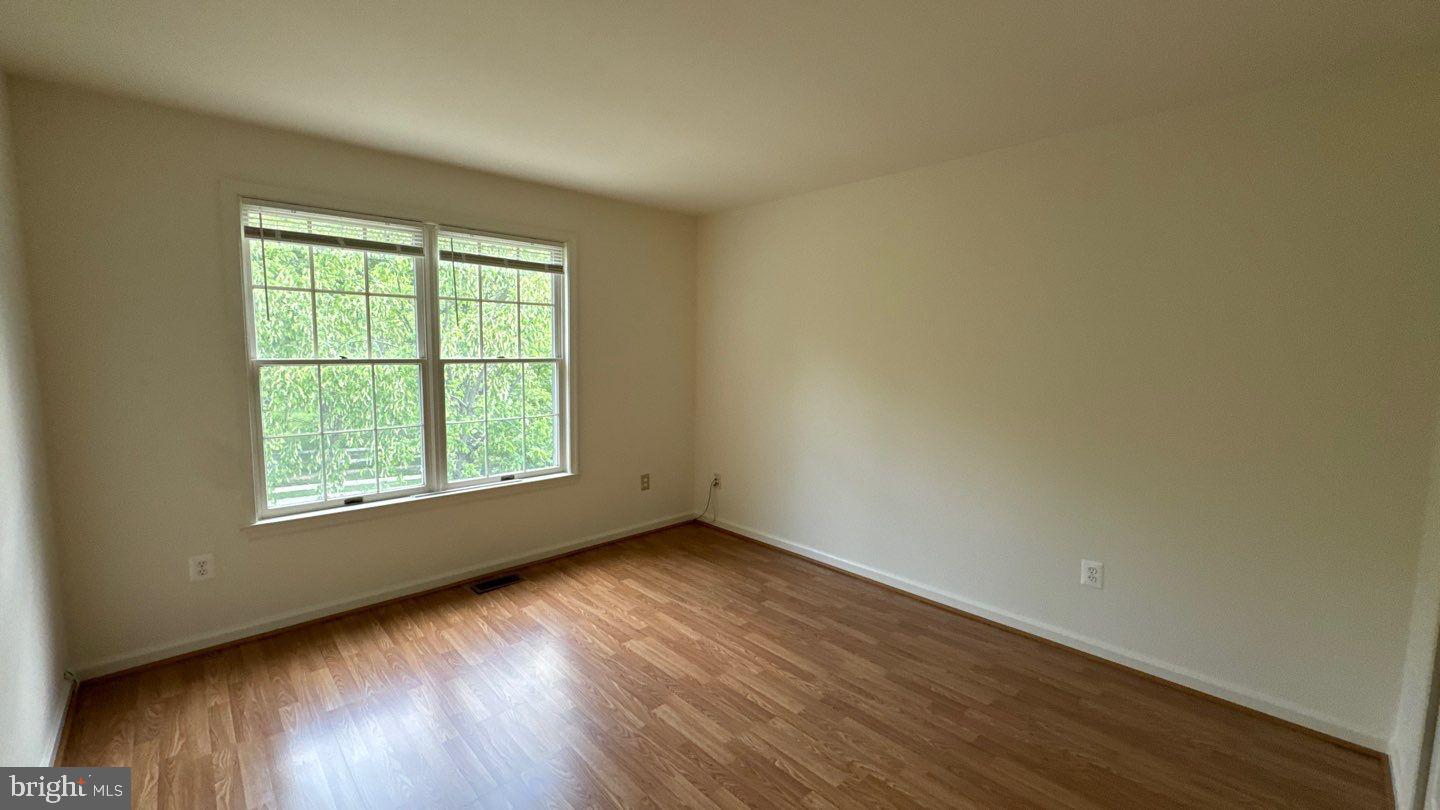 VILLAGE OF HICKORY RIDGE - Residential Lease