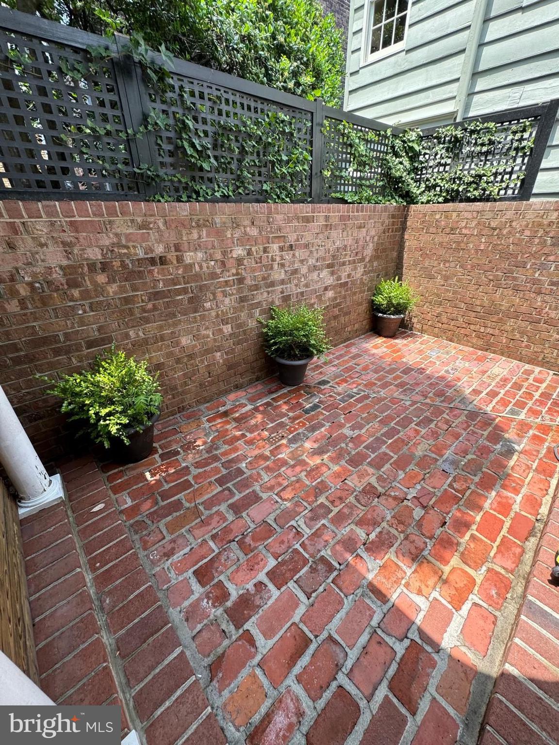 OLD TOWN - Residential