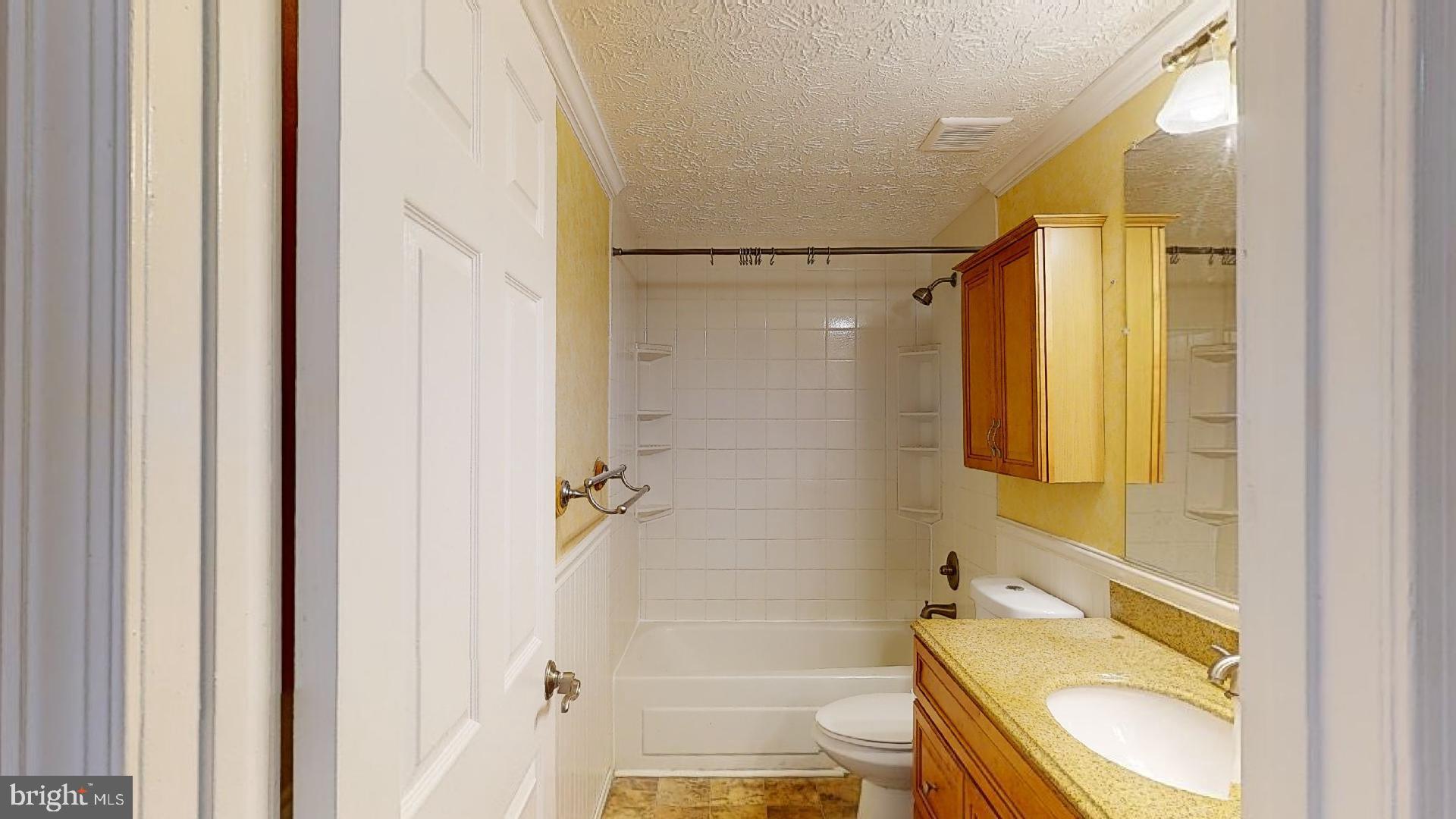 POPPLETON - Residential Lease