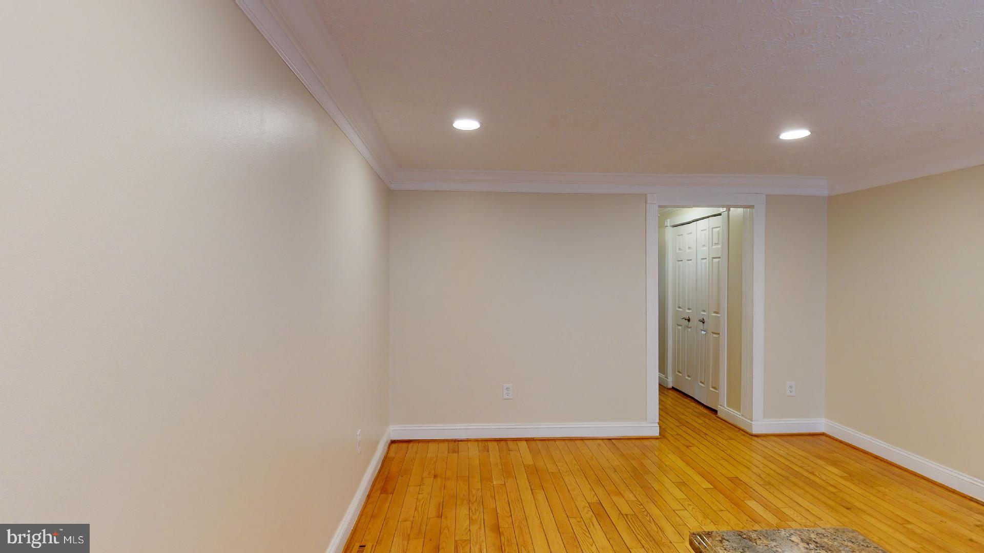 POPPLETON - Residential Lease