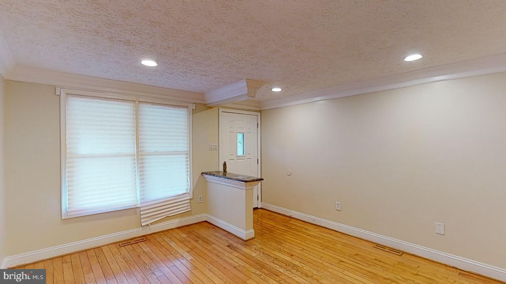 POPPLETON - Residential Lease