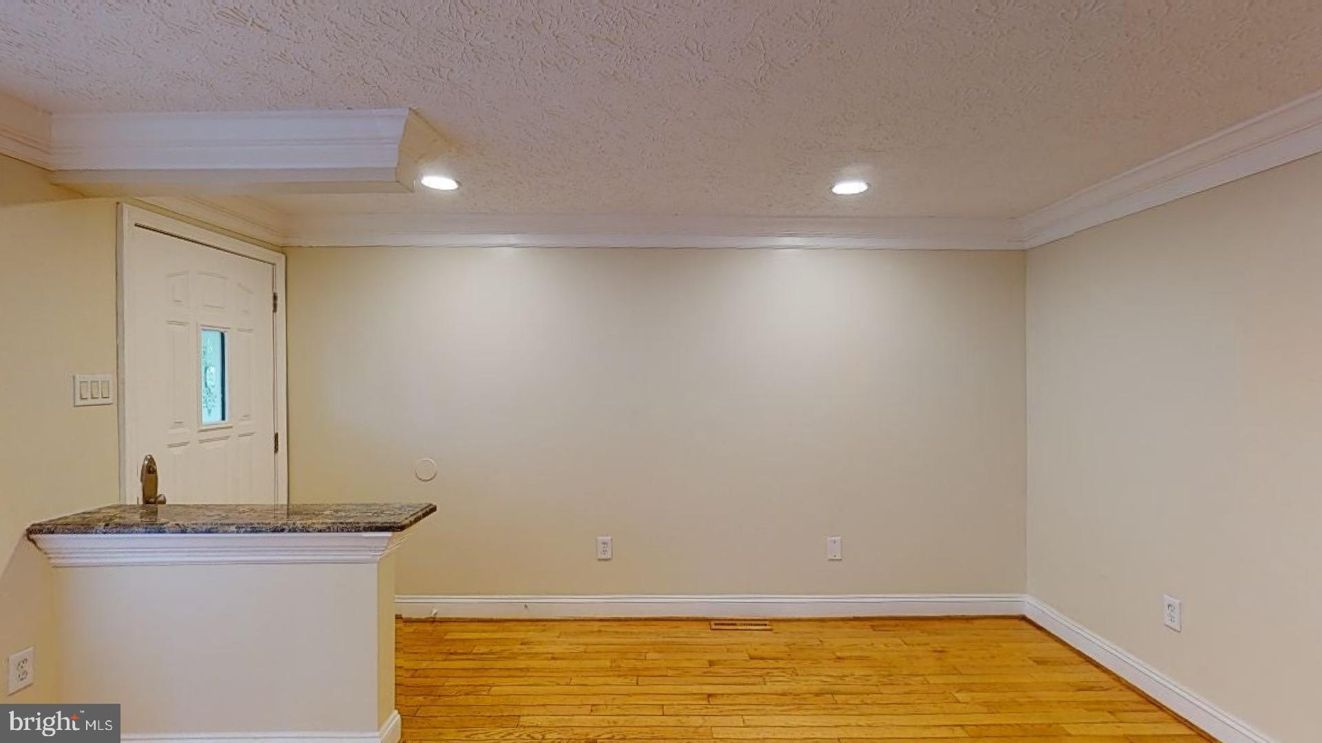 POPPLETON - Residential Lease