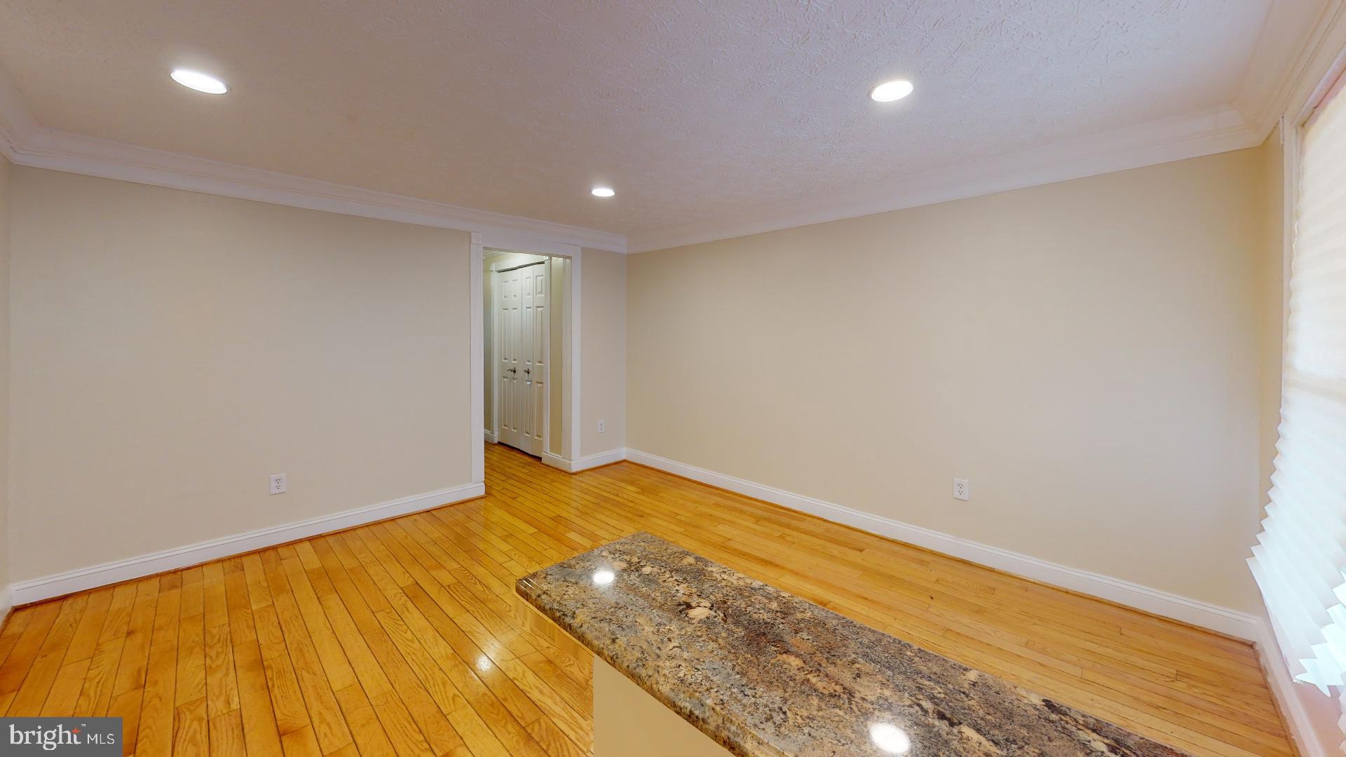 POPPLETON - Residential Lease