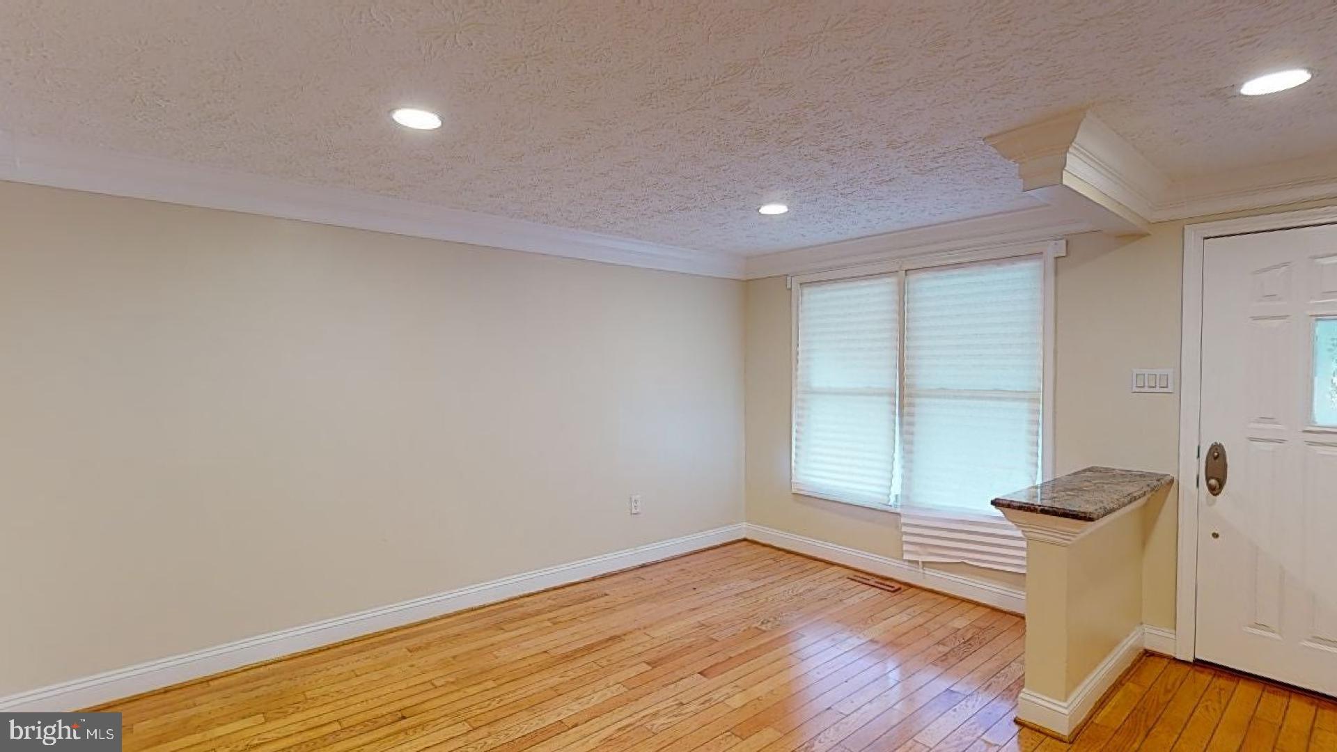 POPPLETON - Residential Lease