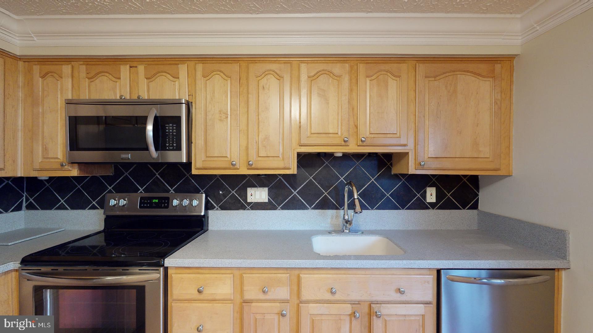 POPPLETON - Residential Lease