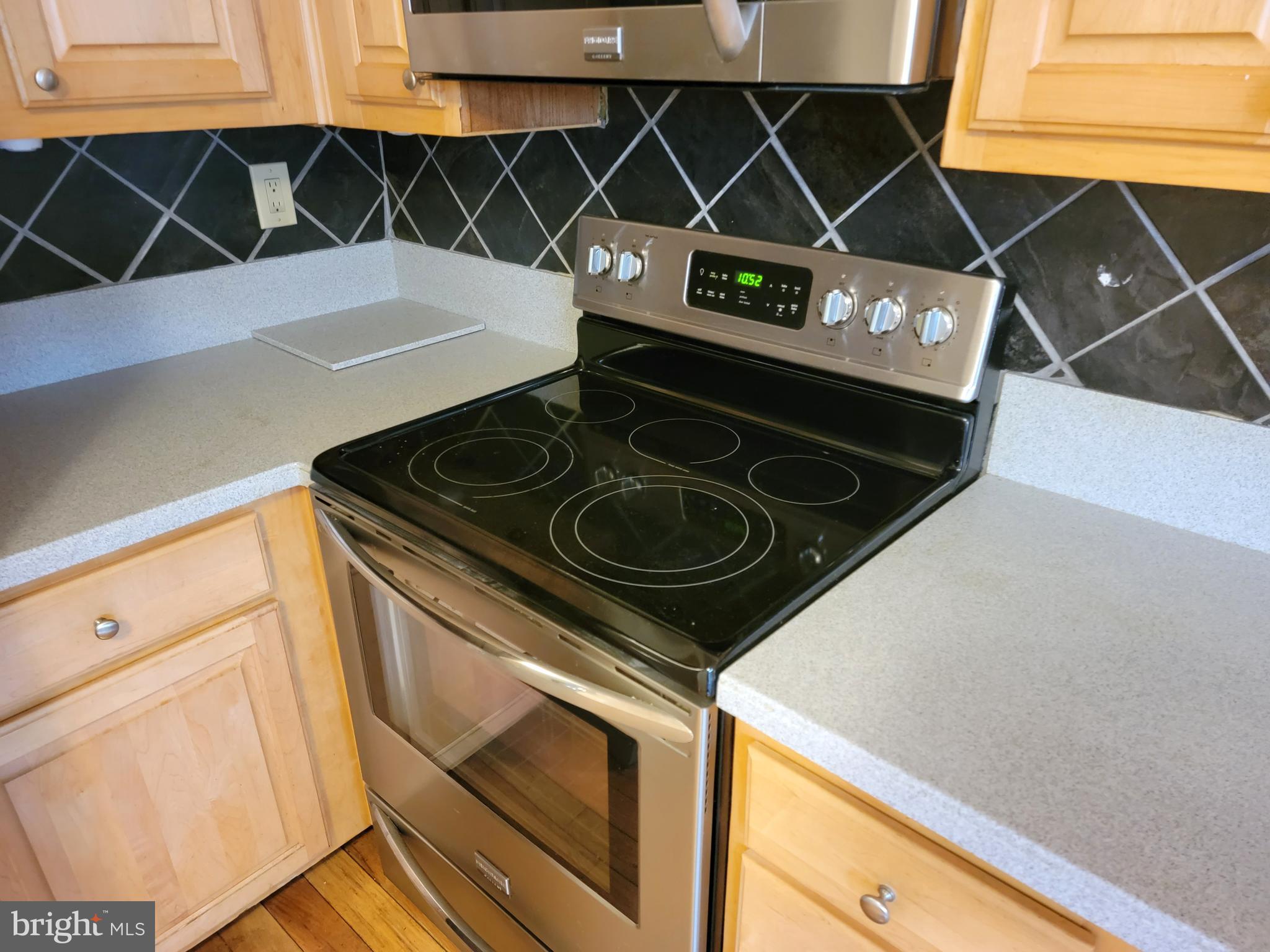 POPPLETON - Residential Lease