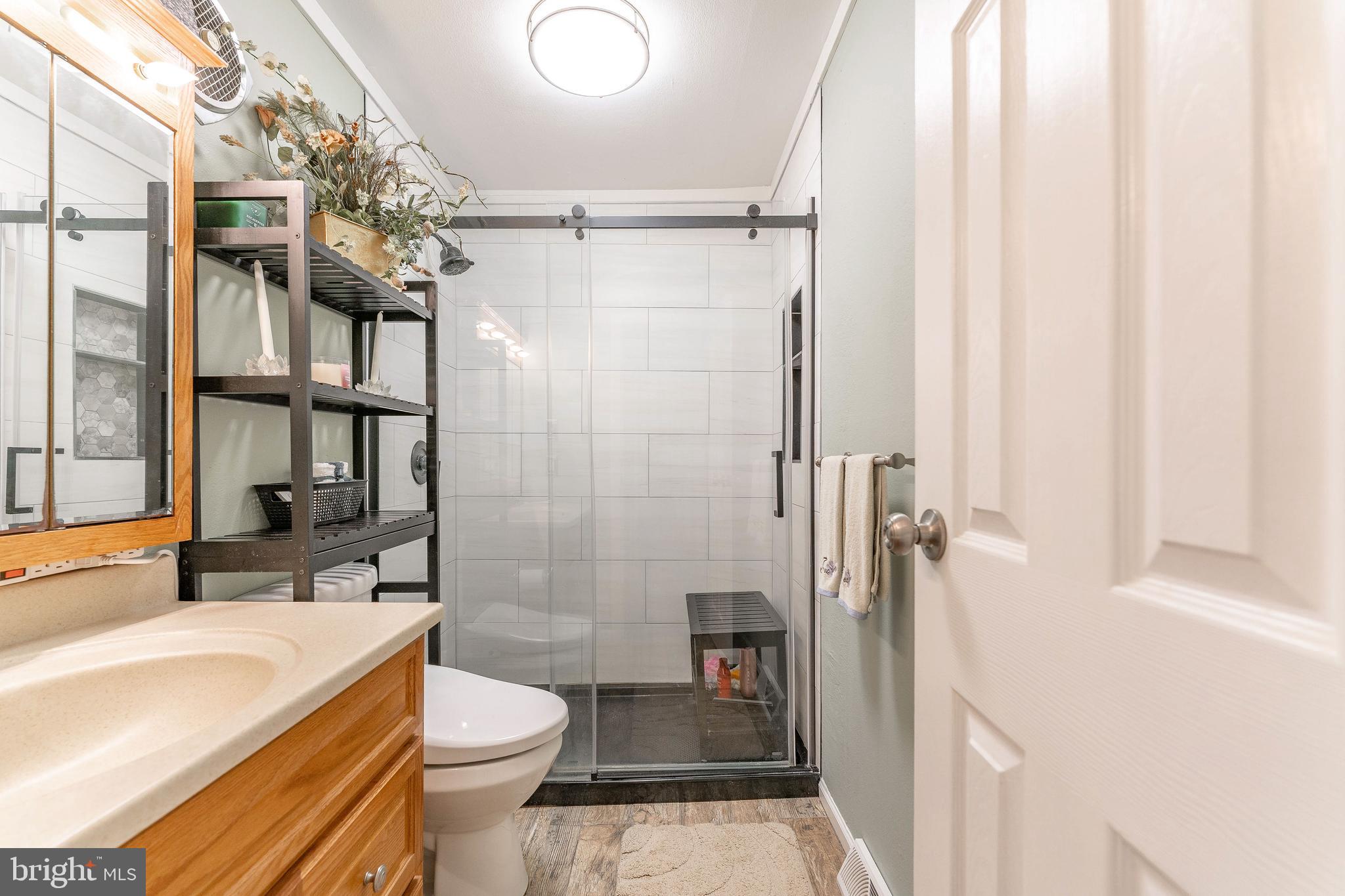 SUMMIT HOUSE - Residential