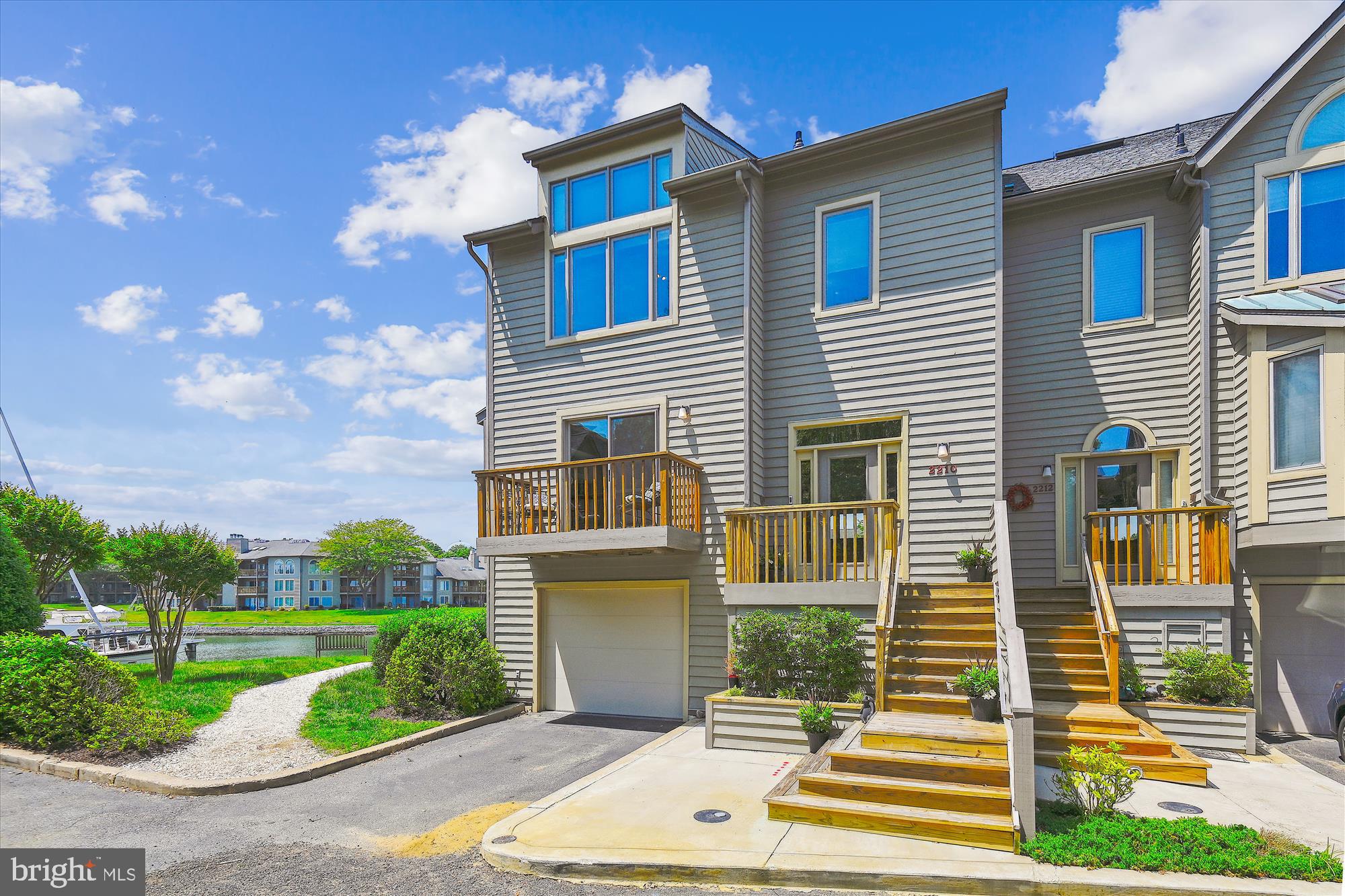 CHESAPEAKE HARBOUR - Residential