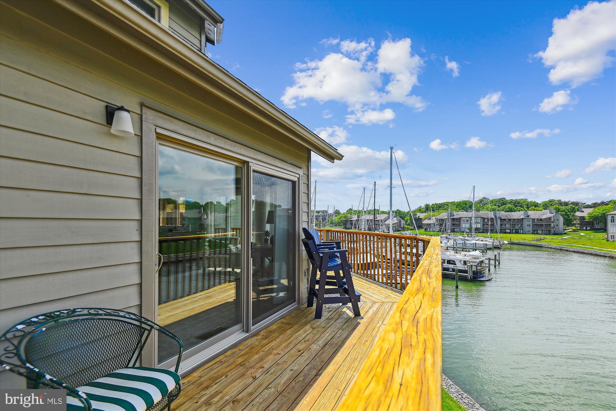 CHESAPEAKE HARBOUR - Residential