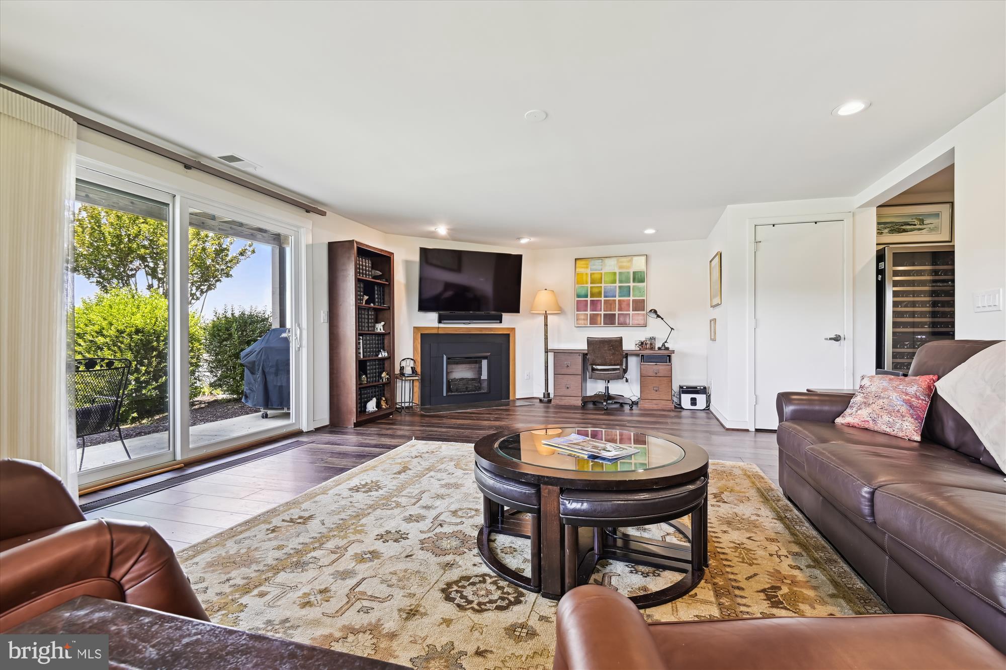 CHESAPEAKE HARBOUR - Residential