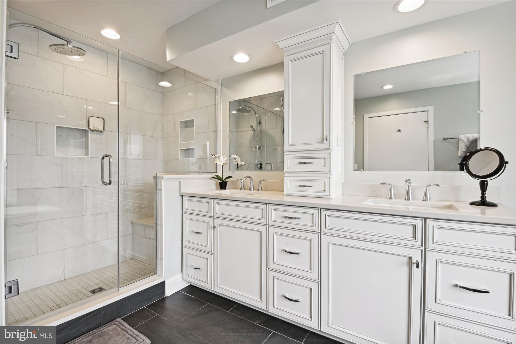 CHESAPEAKE HARBOUR - Residential