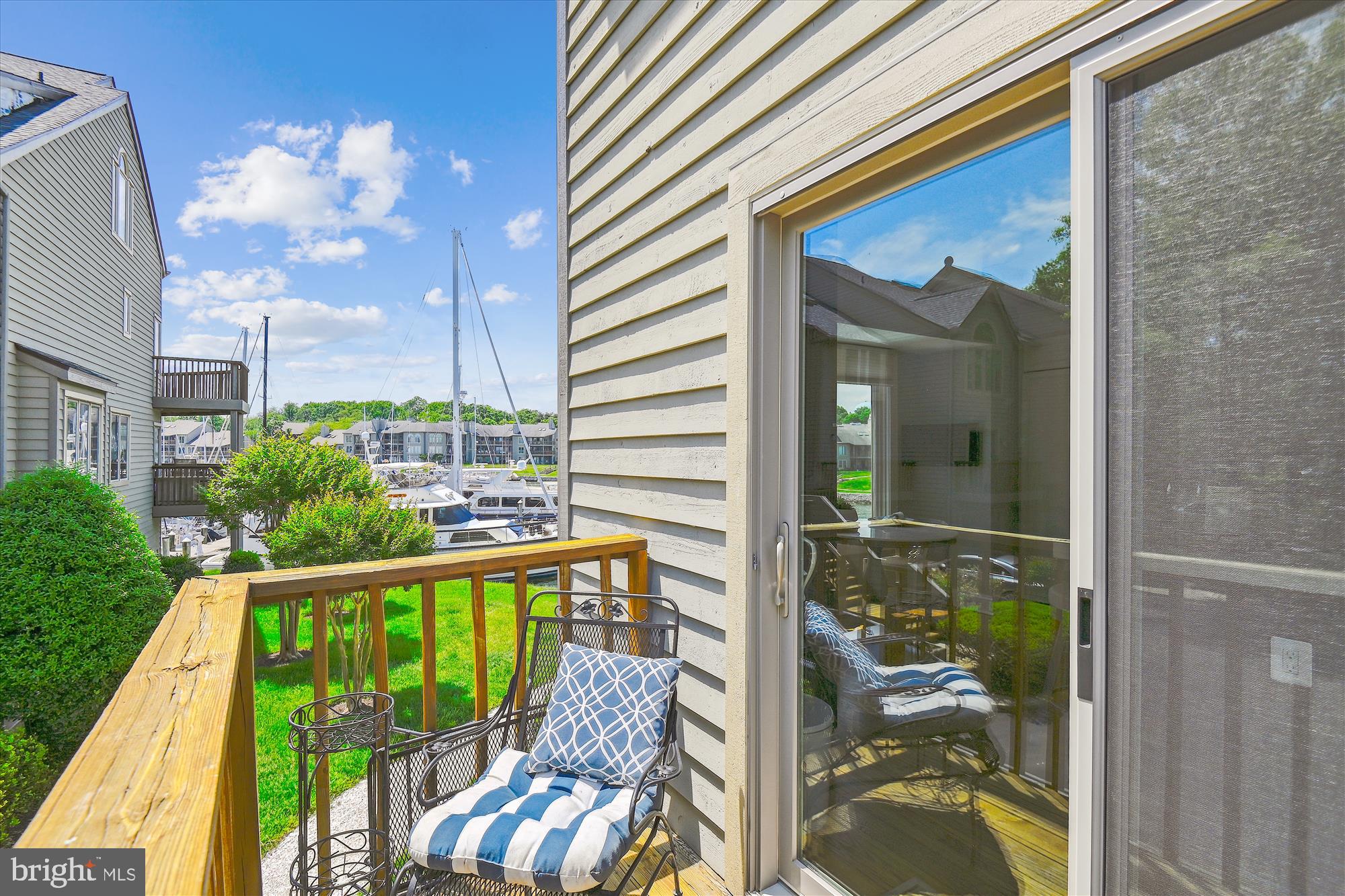 CHESAPEAKE HARBOUR - Residential