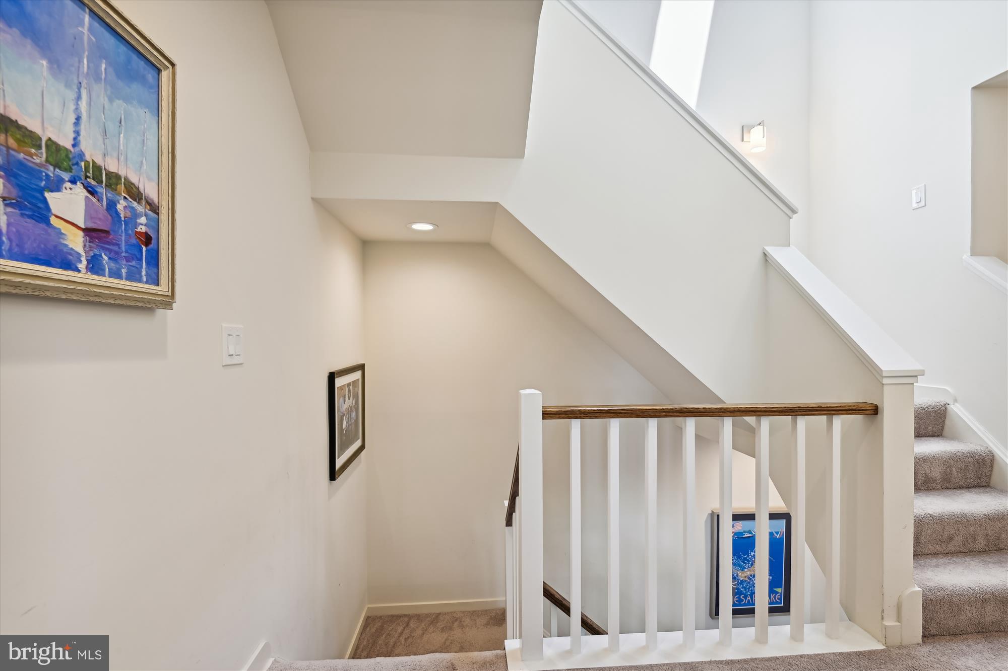 CHESAPEAKE HARBOUR - Residential