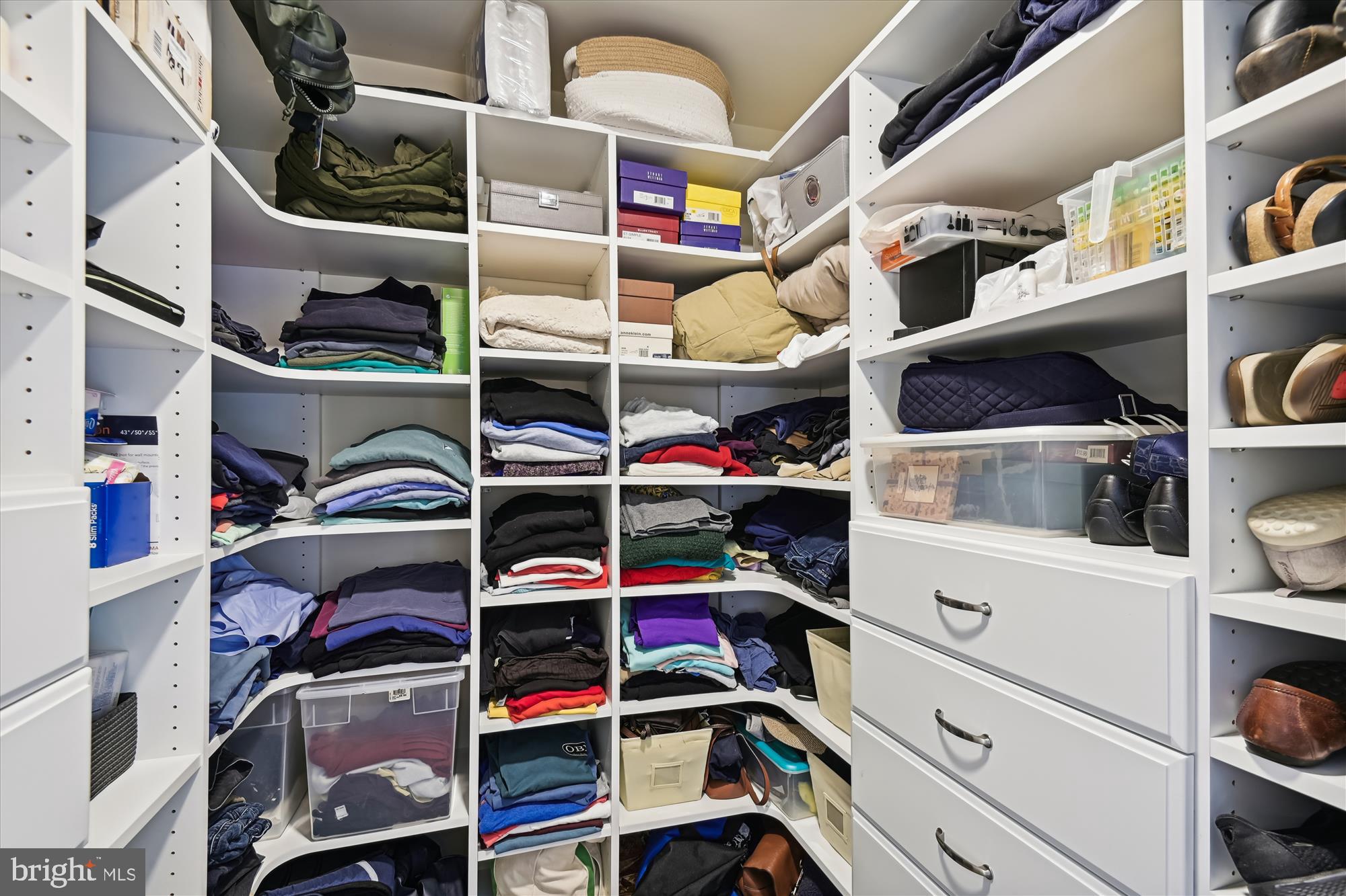 CHESAPEAKE HARBOUR - Residential