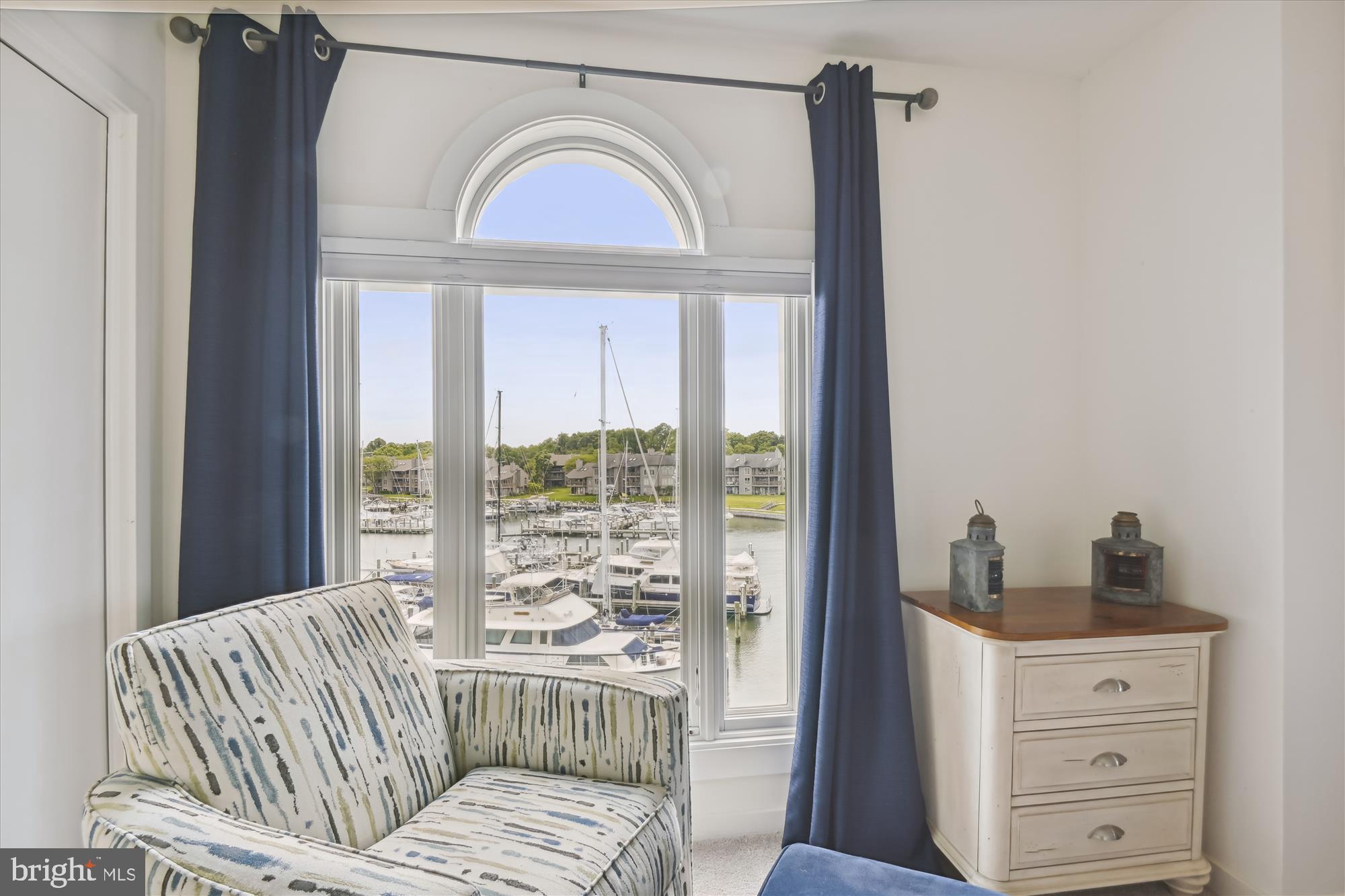 CHESAPEAKE HARBOUR - Residential