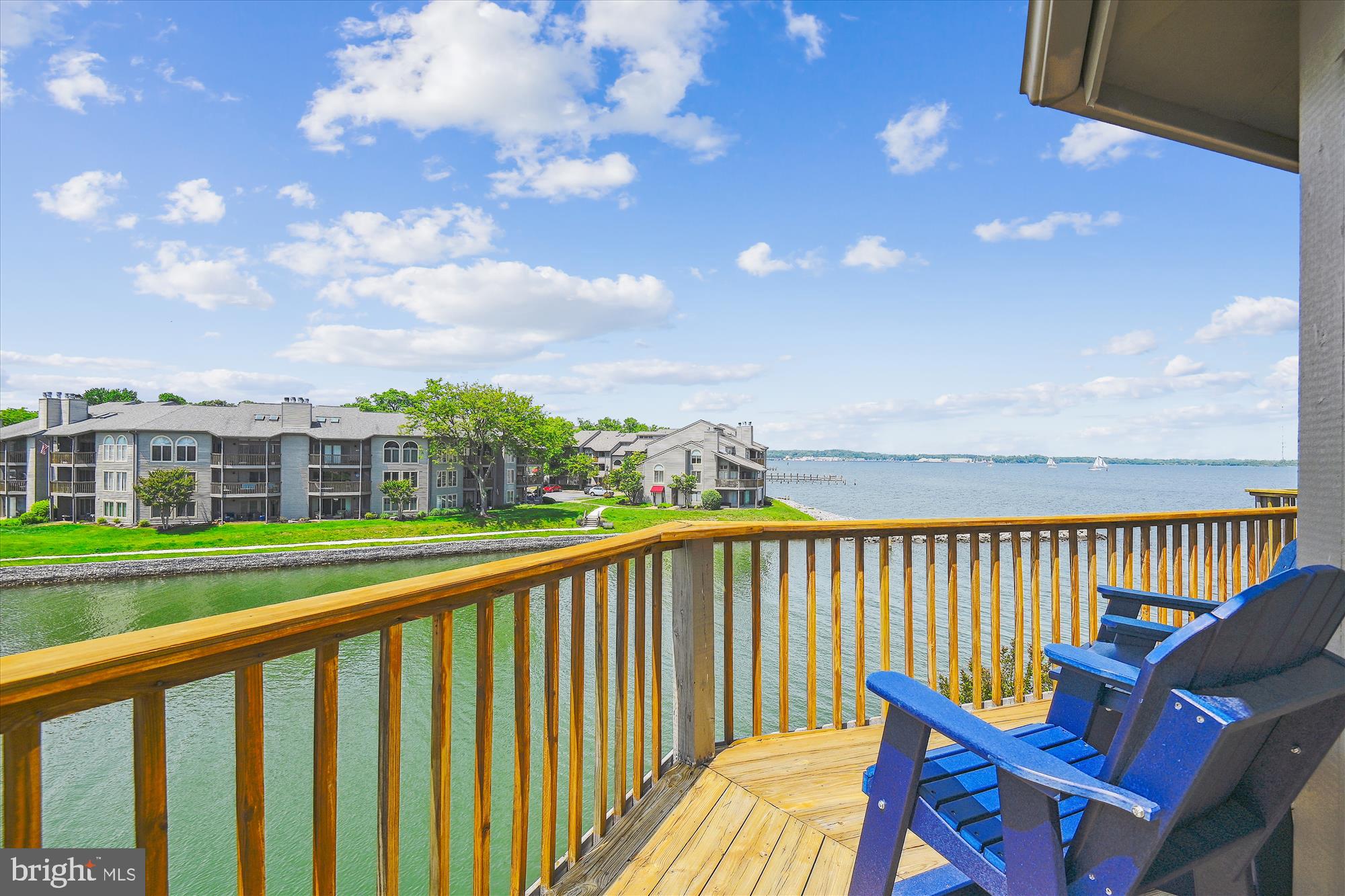 CHESAPEAKE HARBOUR - Residential