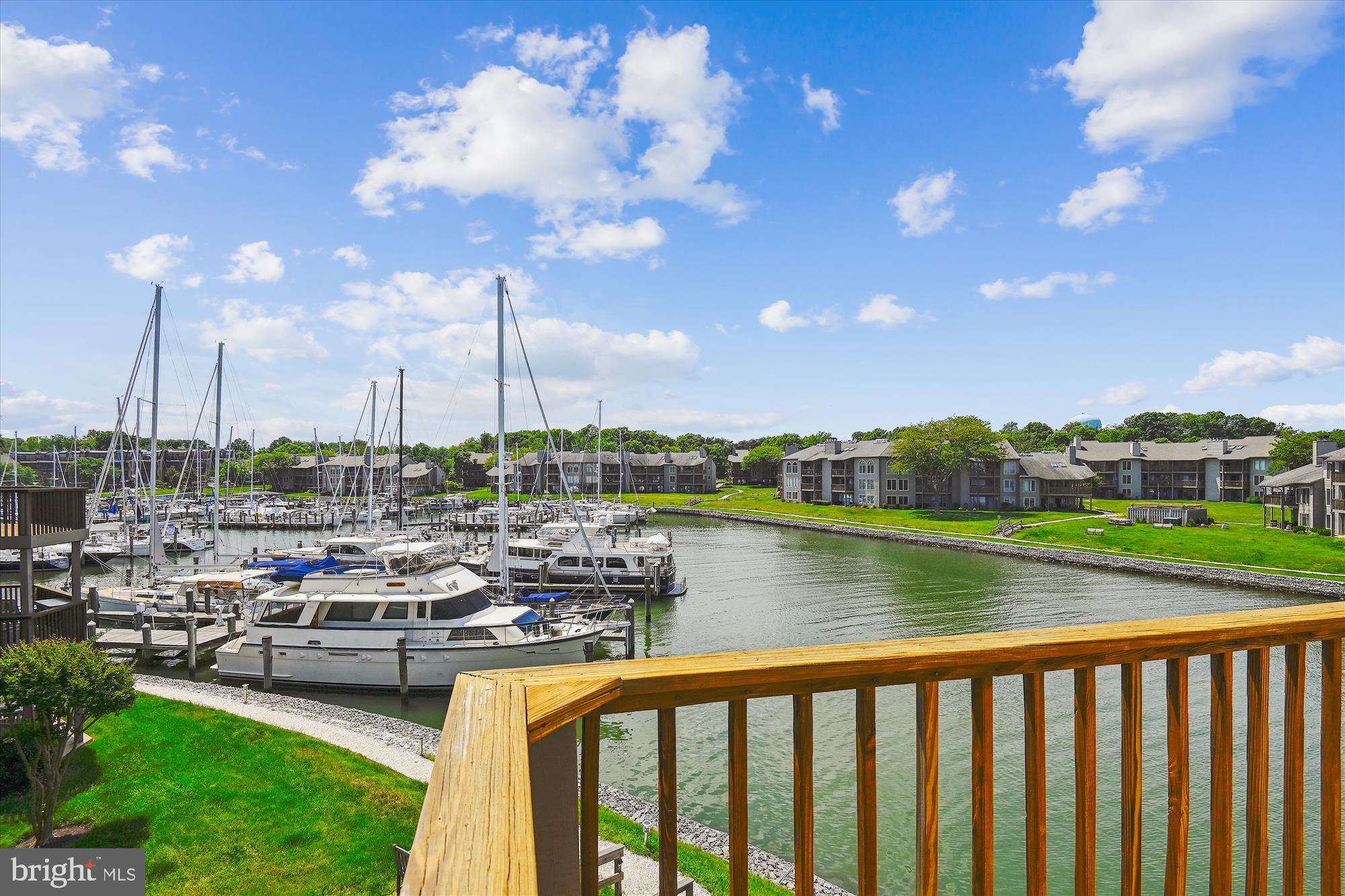 CHESAPEAKE HARBOUR - Residential