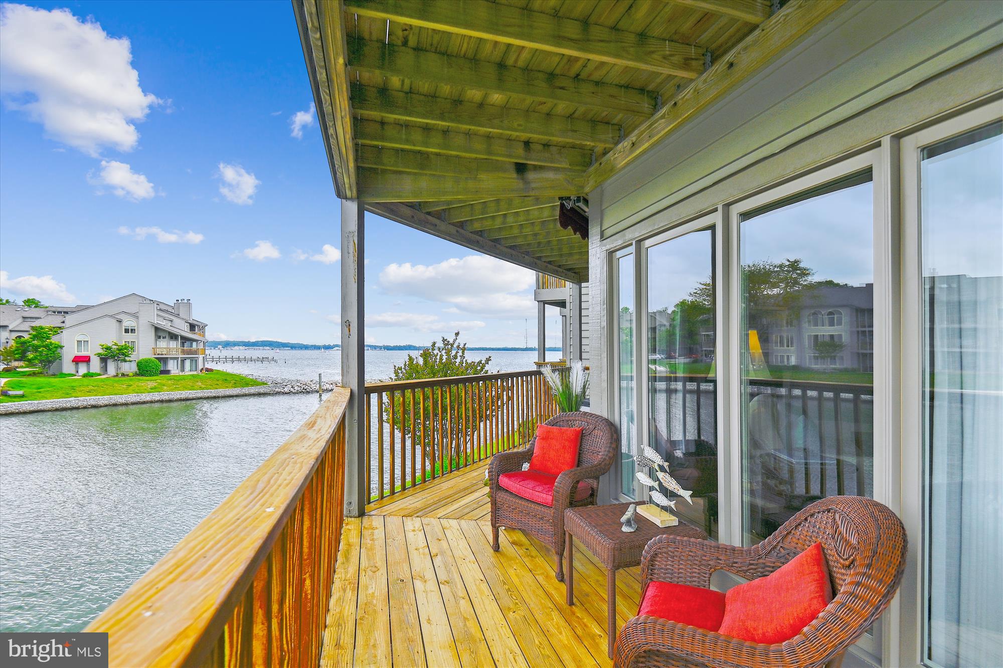 CHESAPEAKE HARBOUR - Residential