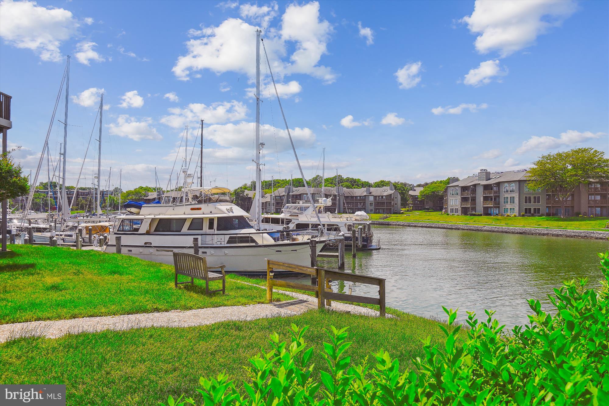 CHESAPEAKE HARBOUR - Residential