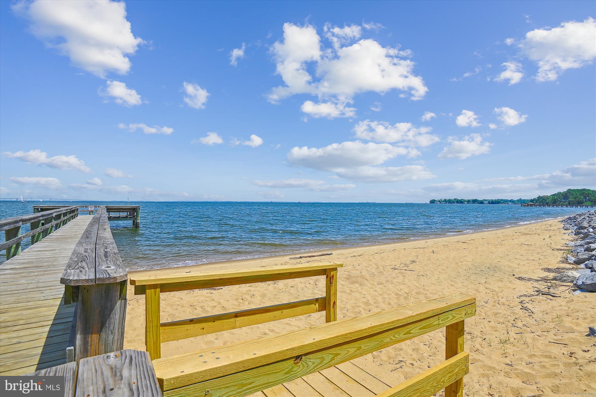 CHESAPEAKE HARBOUR - Residential