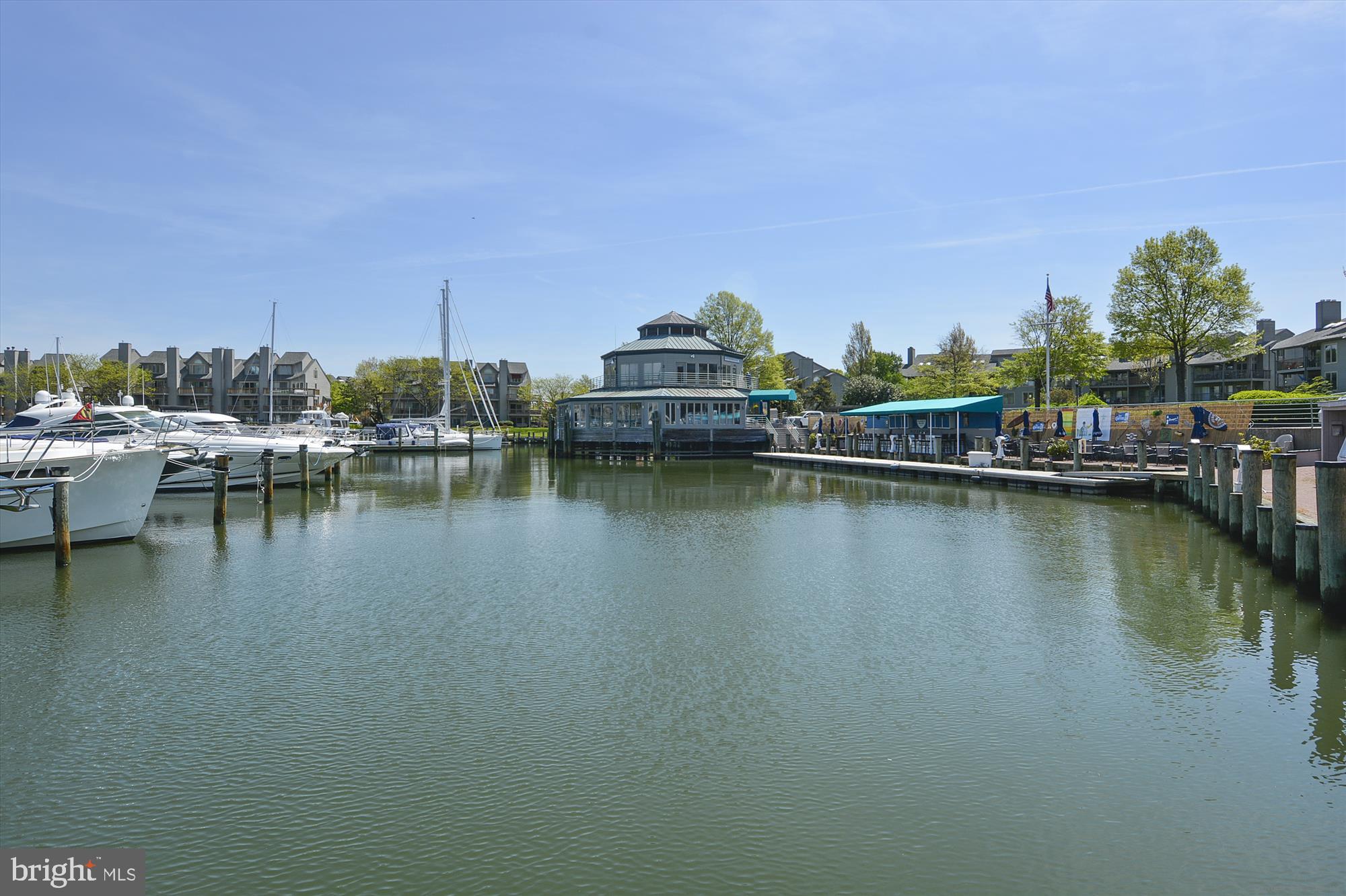 CHESAPEAKE HARBOUR - Residential