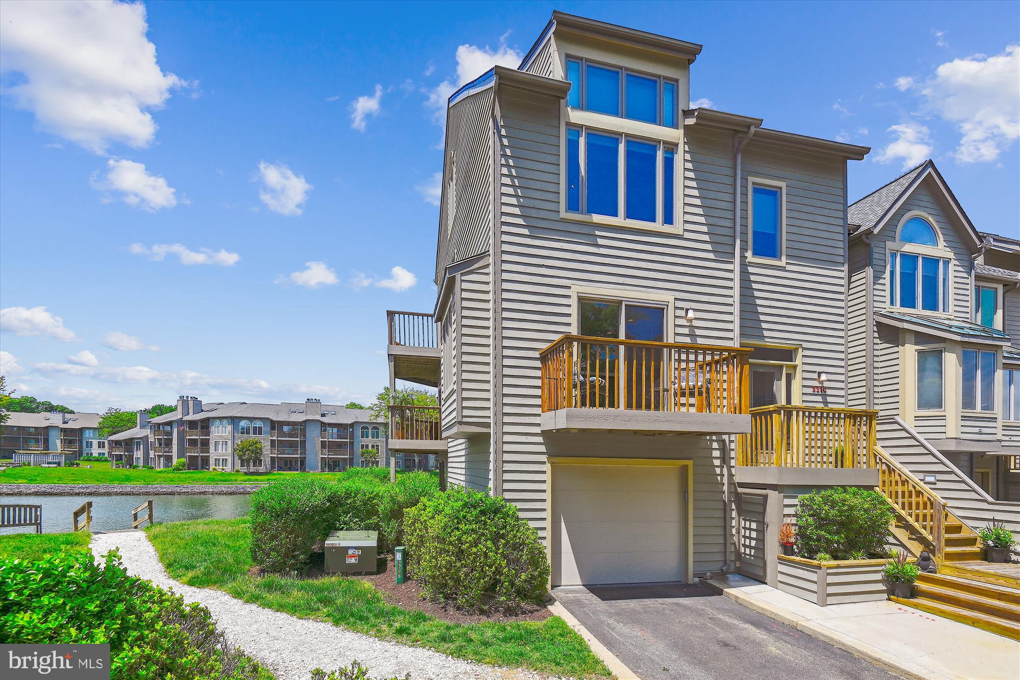 CHESAPEAKE HARBOUR - Residential