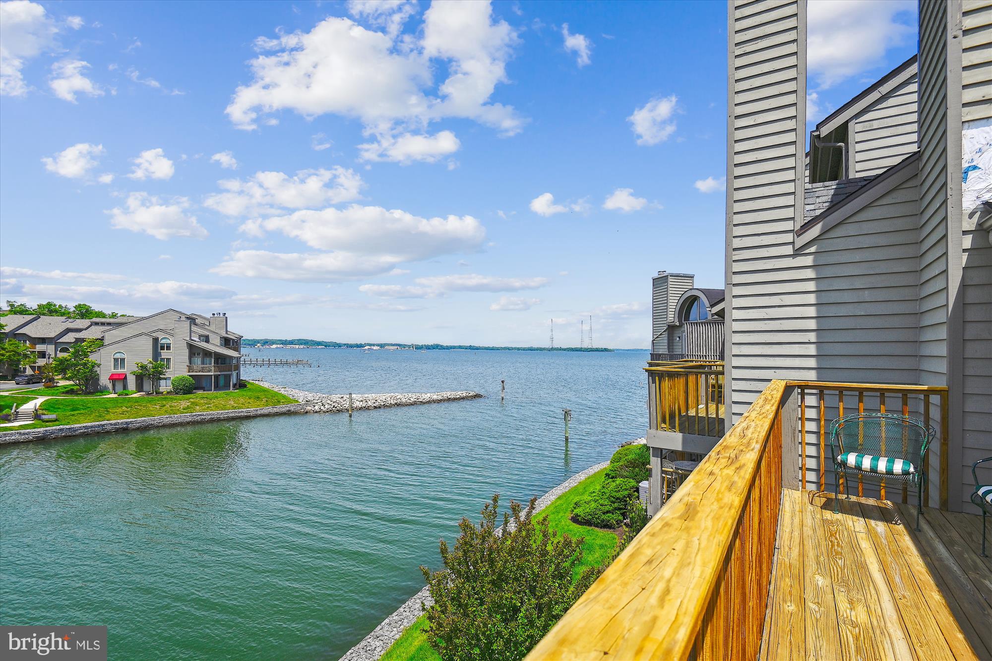 CHESAPEAKE HARBOUR - Residential