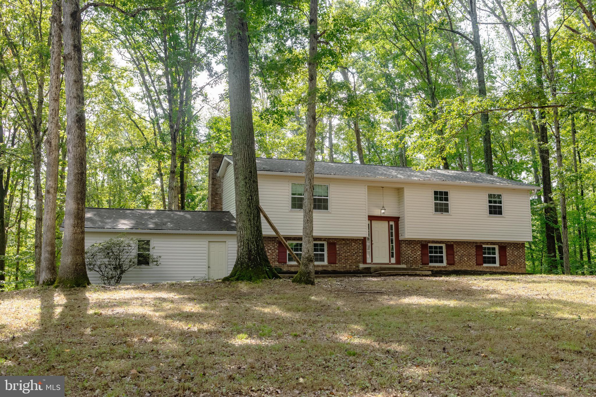 3 TOLSON LANE
