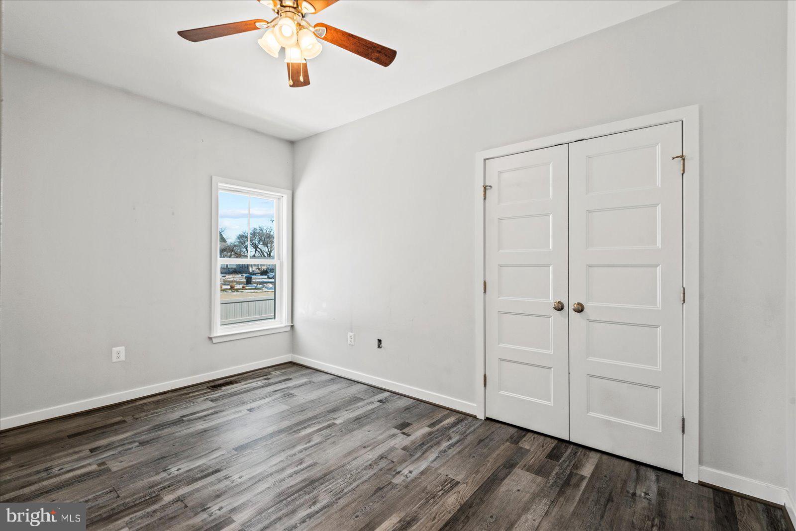 CLASSIC SHORES - Residential