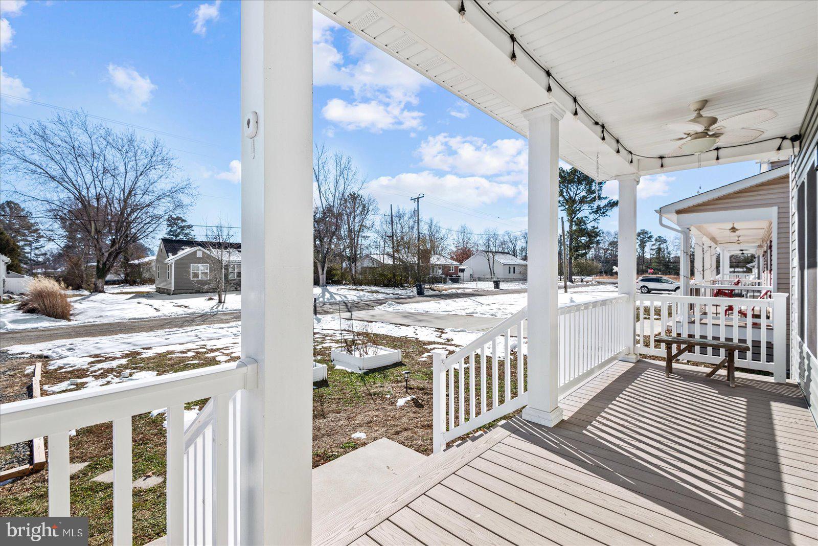 CLASSIC SHORES - Residential