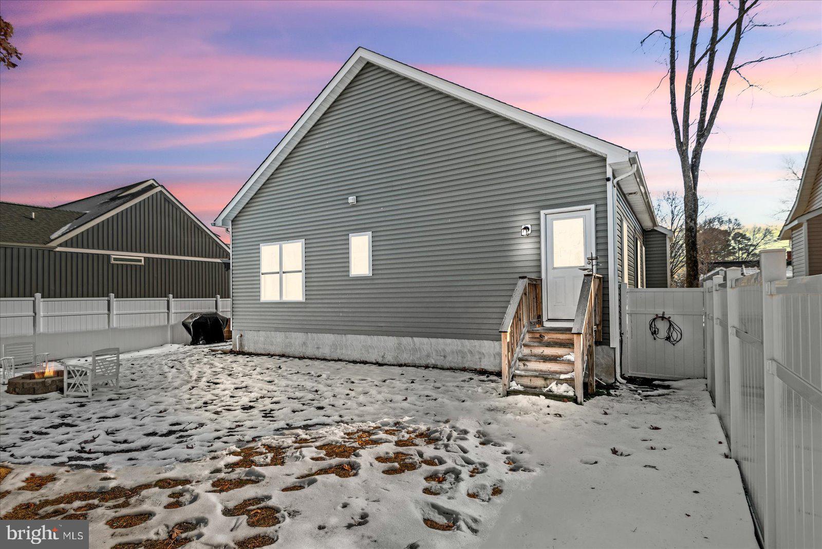 CLASSIC SHORES - Residential