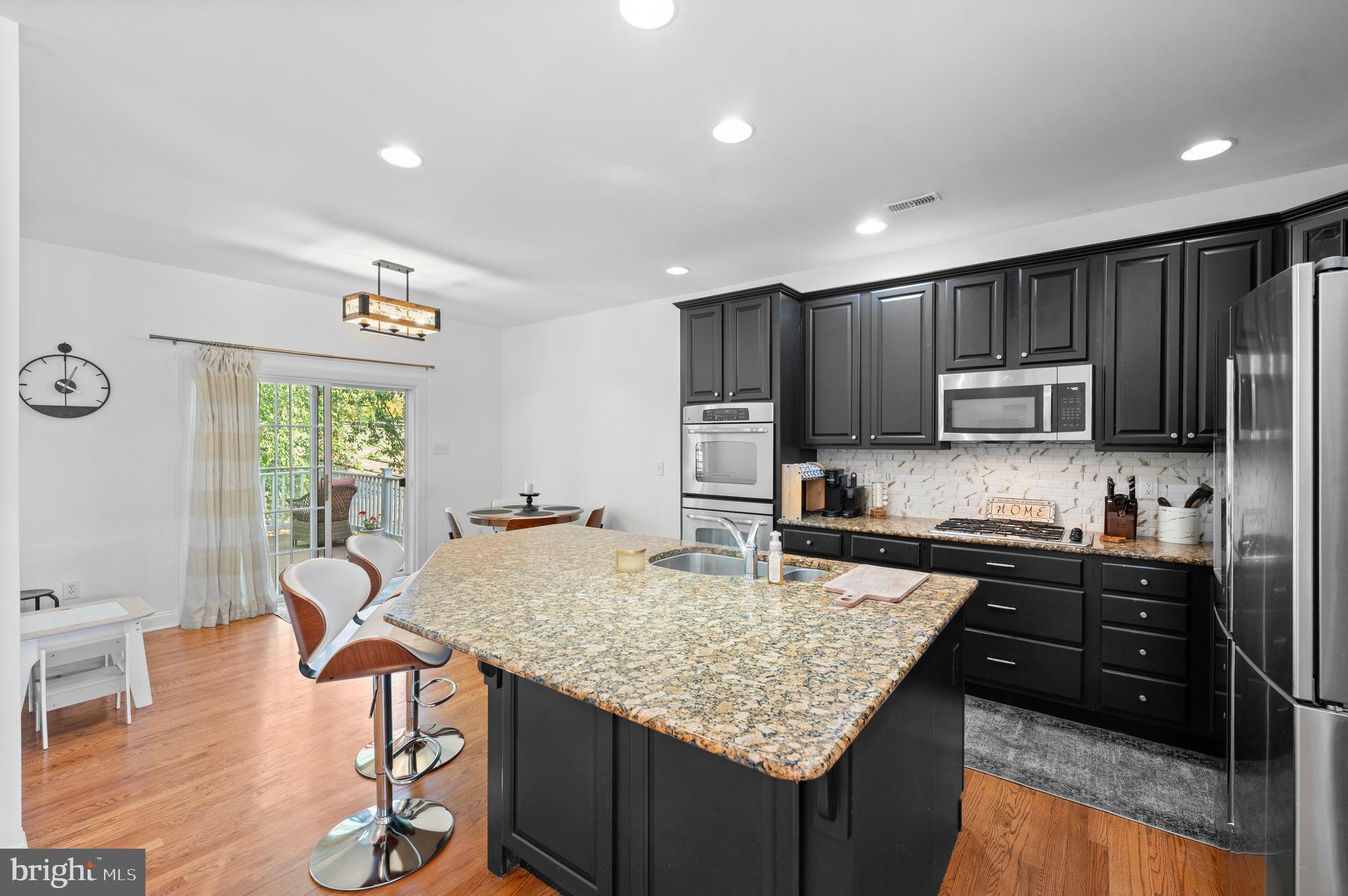 MANCHESTER FARMS - Residential