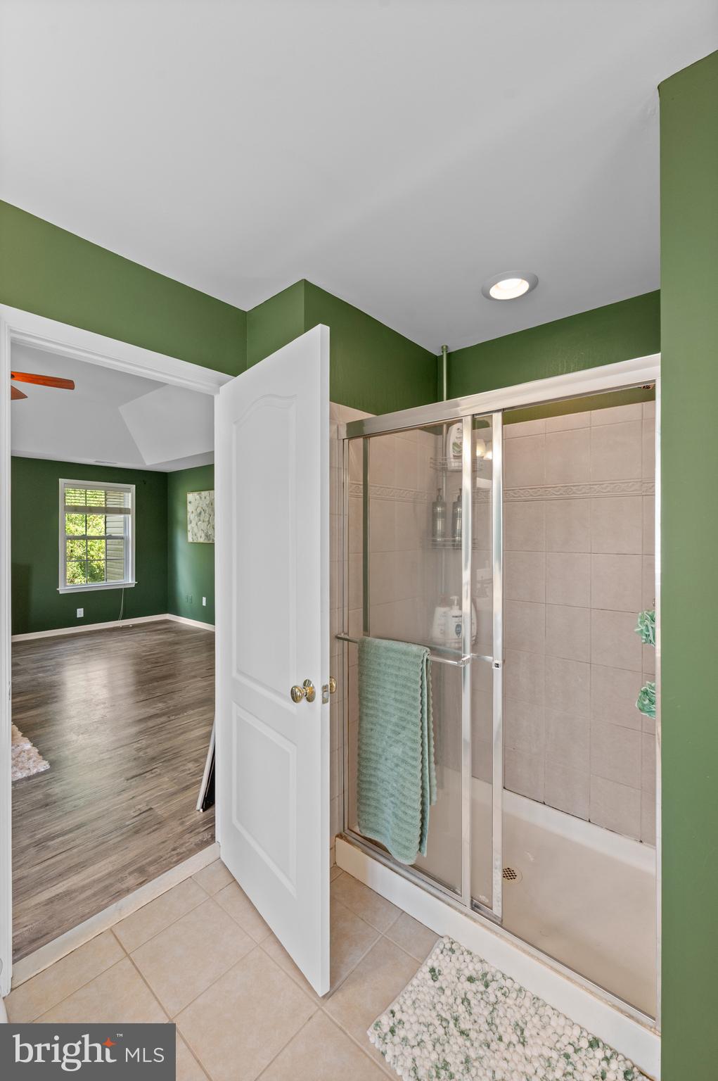 MANCHESTER FARMS - Residential