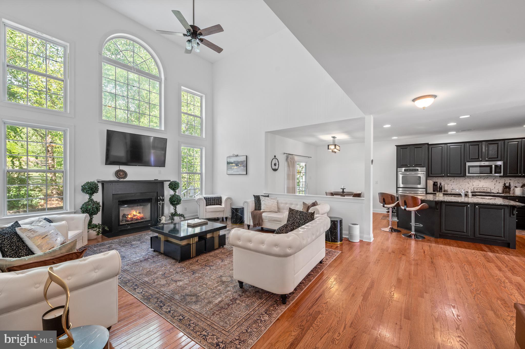 MANCHESTER FARMS - Residential