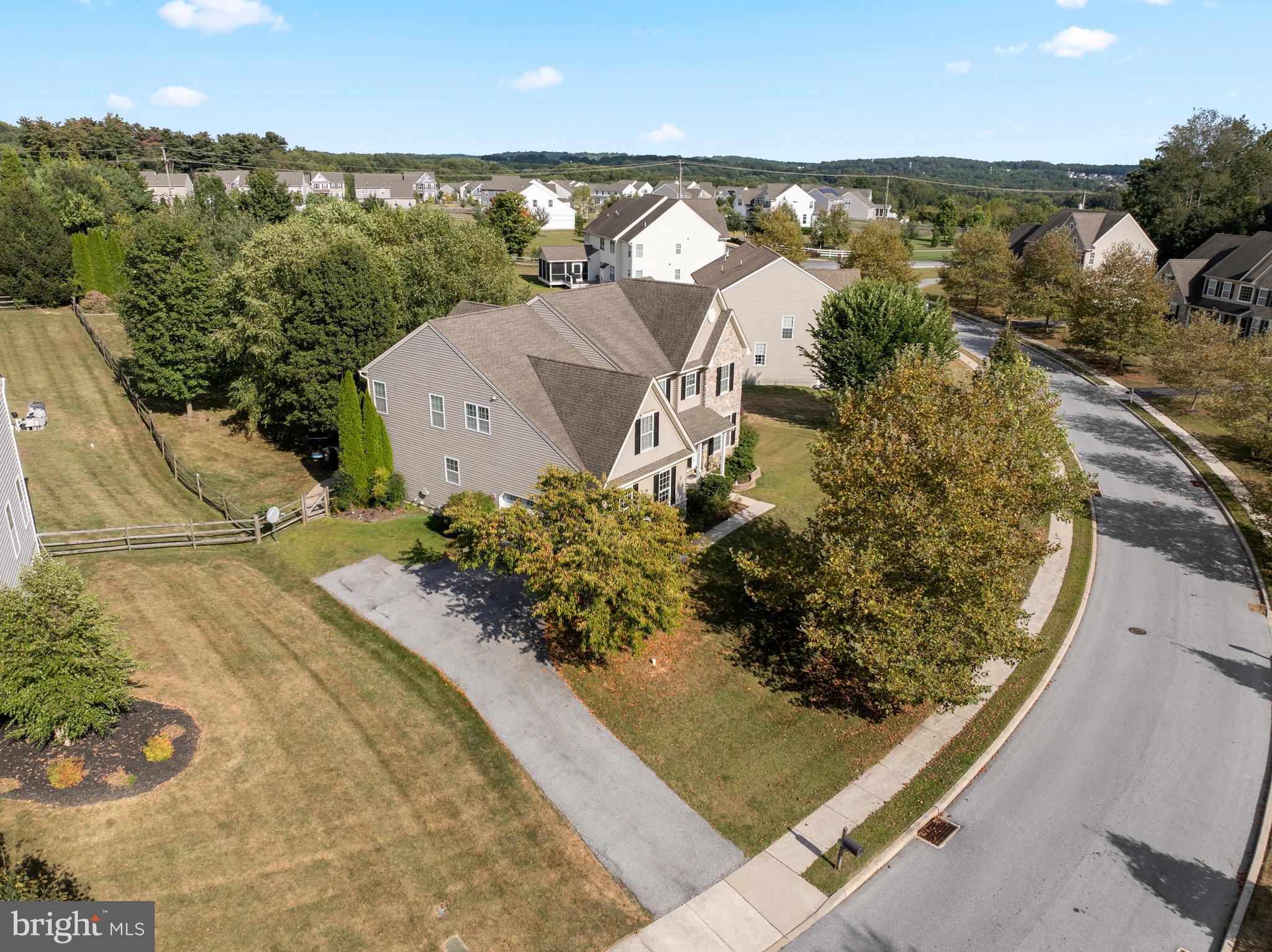 MANCHESTER FARMS - Residential