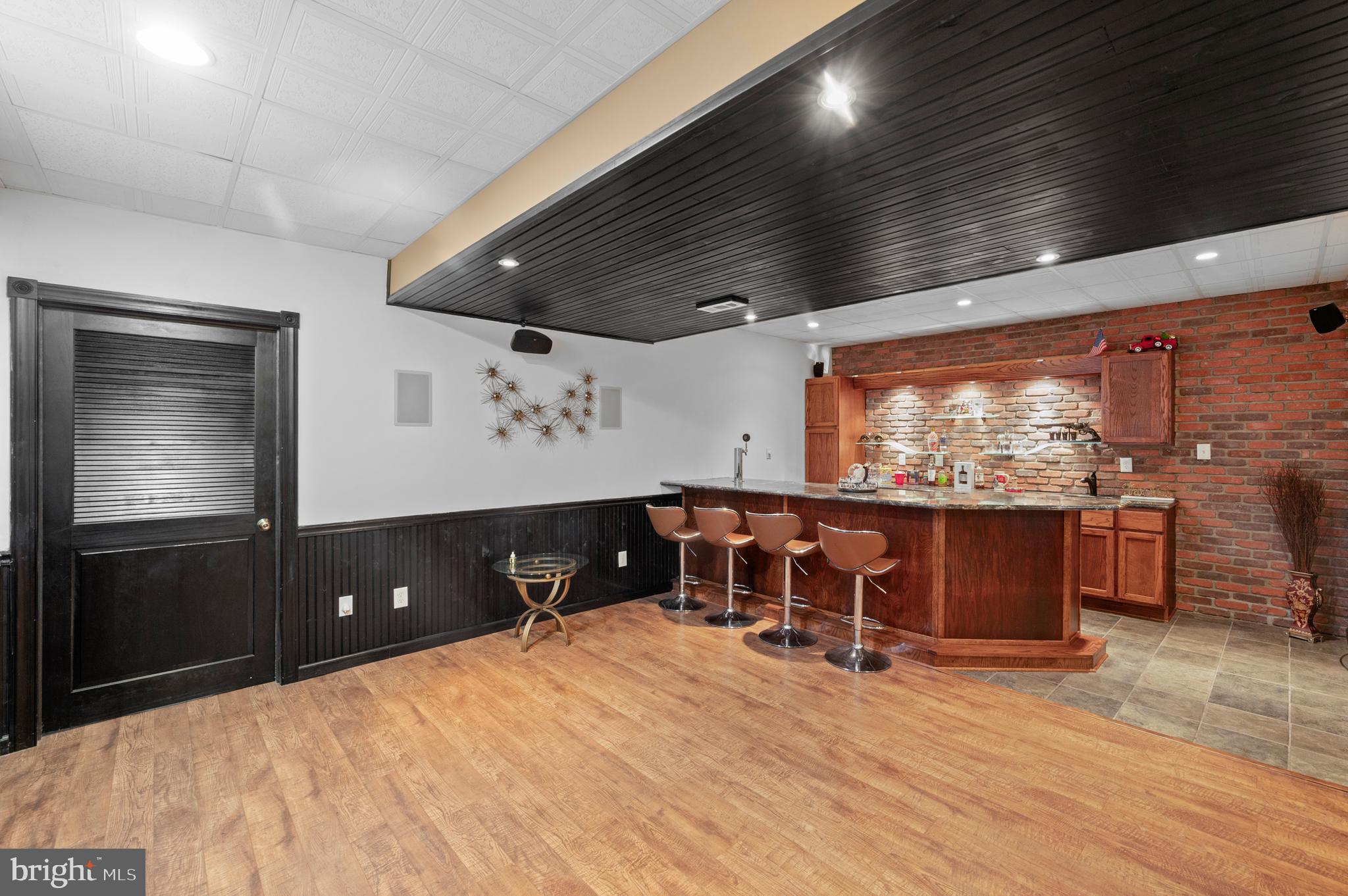 MANCHESTER FARMS - Residential