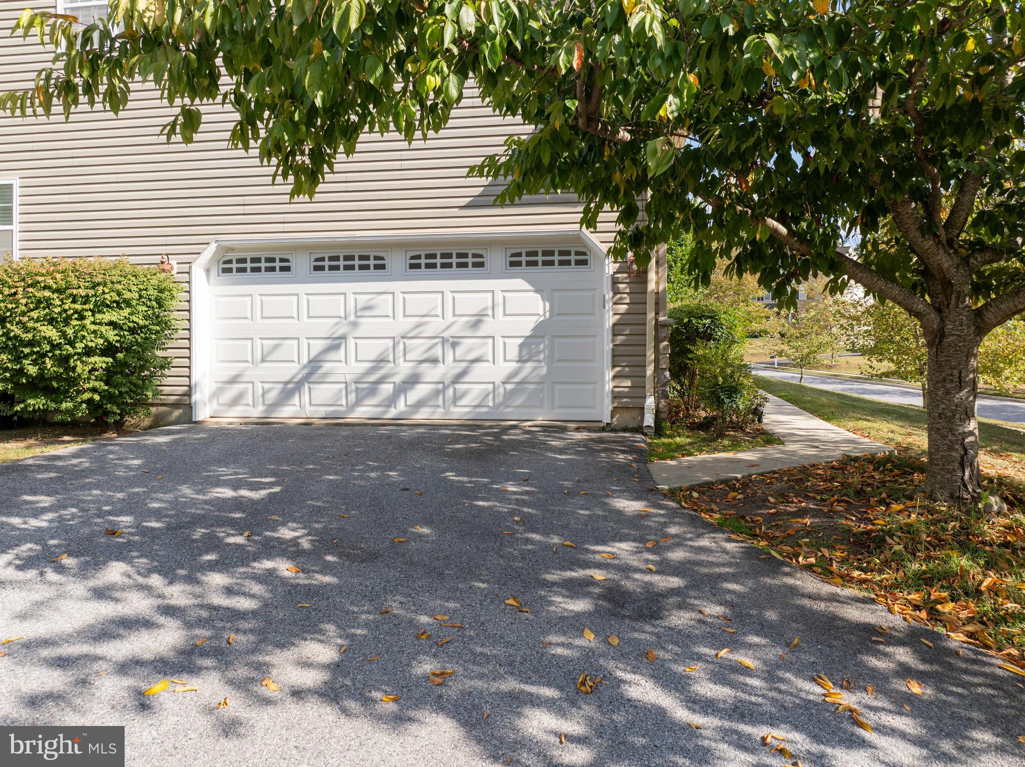 MANCHESTER FARMS - Residential