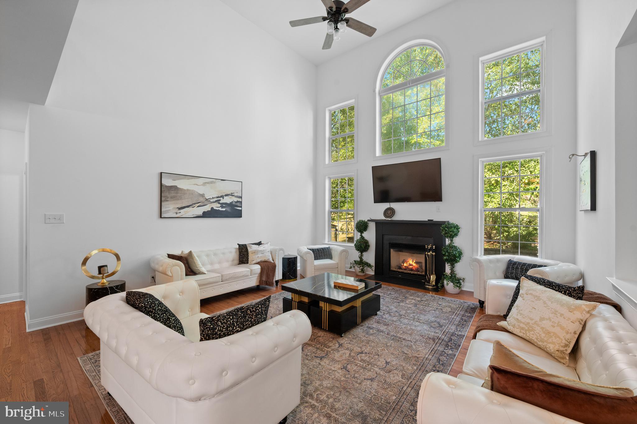 MANCHESTER FARMS - Residential