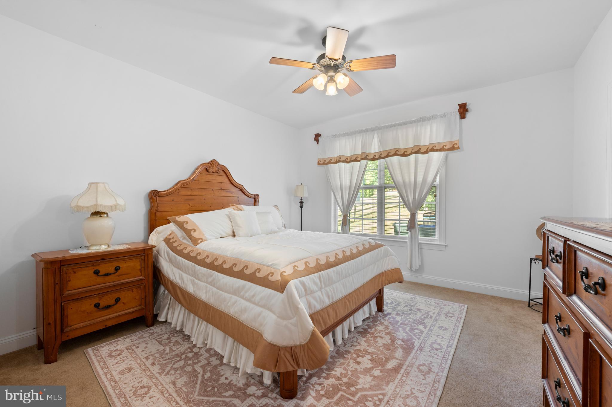 MANCHESTER FARMS - Residential