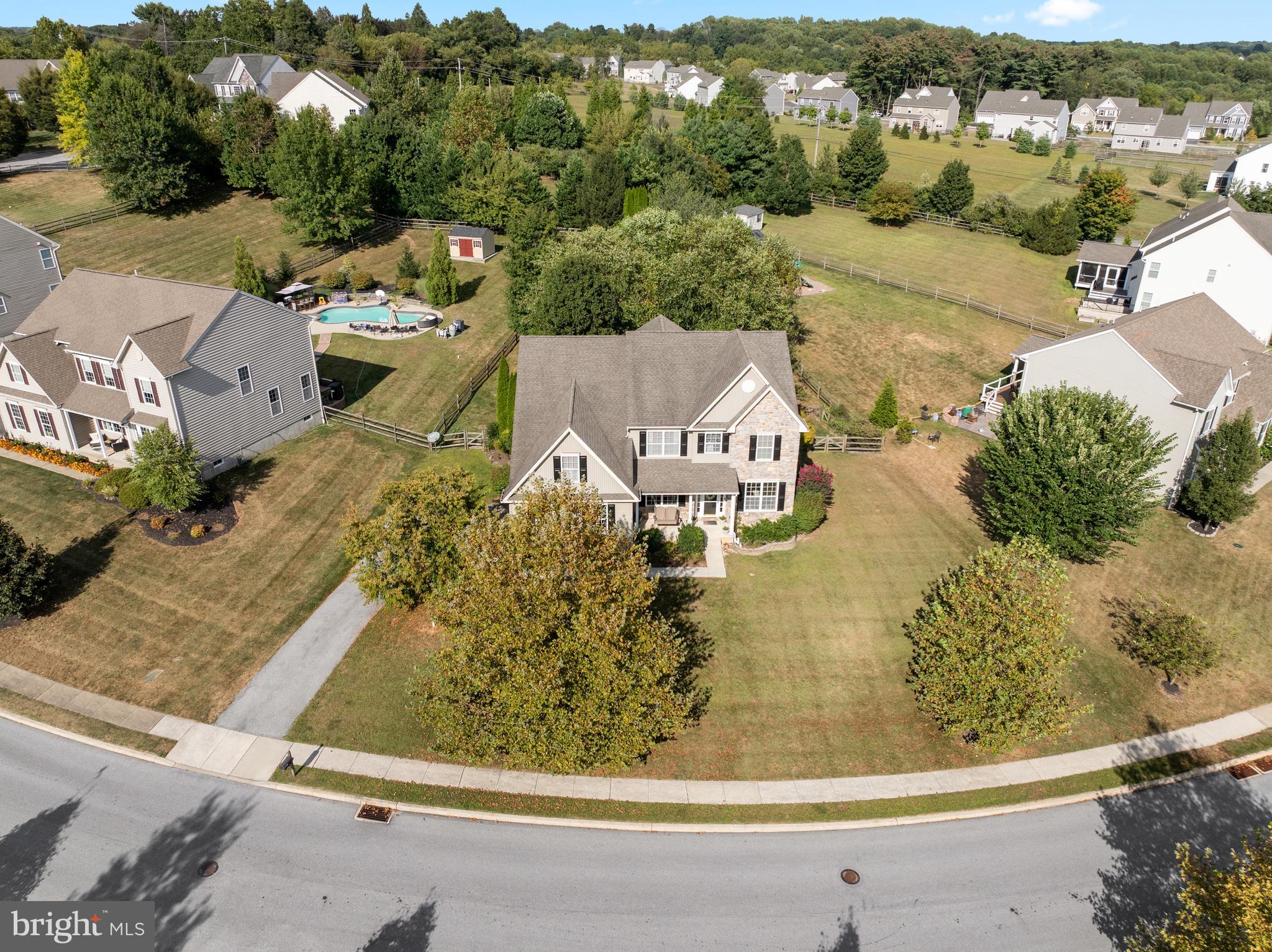 MANCHESTER FARMS - Residential