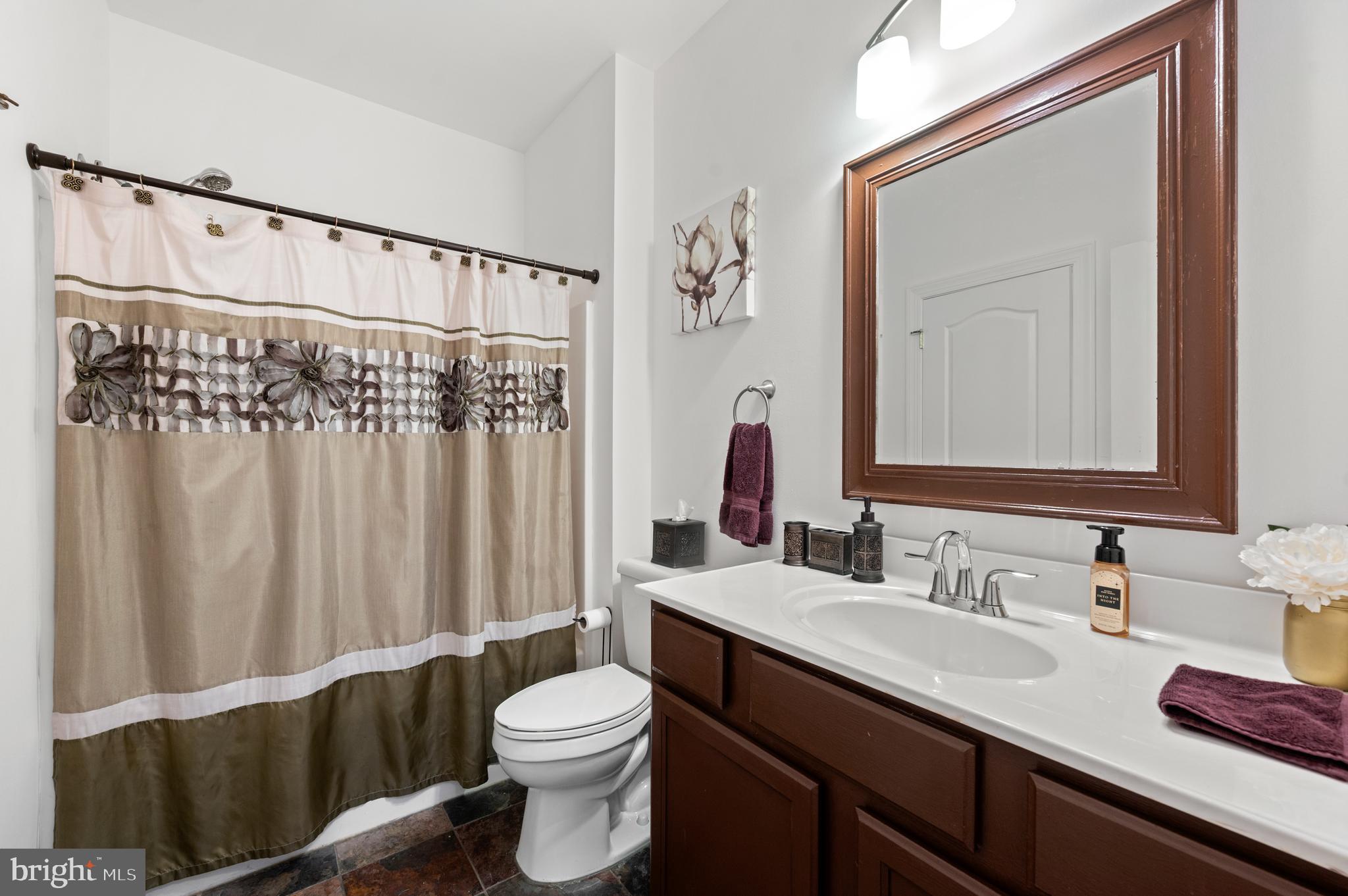 MANCHESTER FARMS - Residential