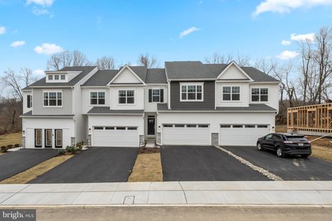 156 BANCROFT ROAD SUTTON KENNETT SQUARE PA 19348
