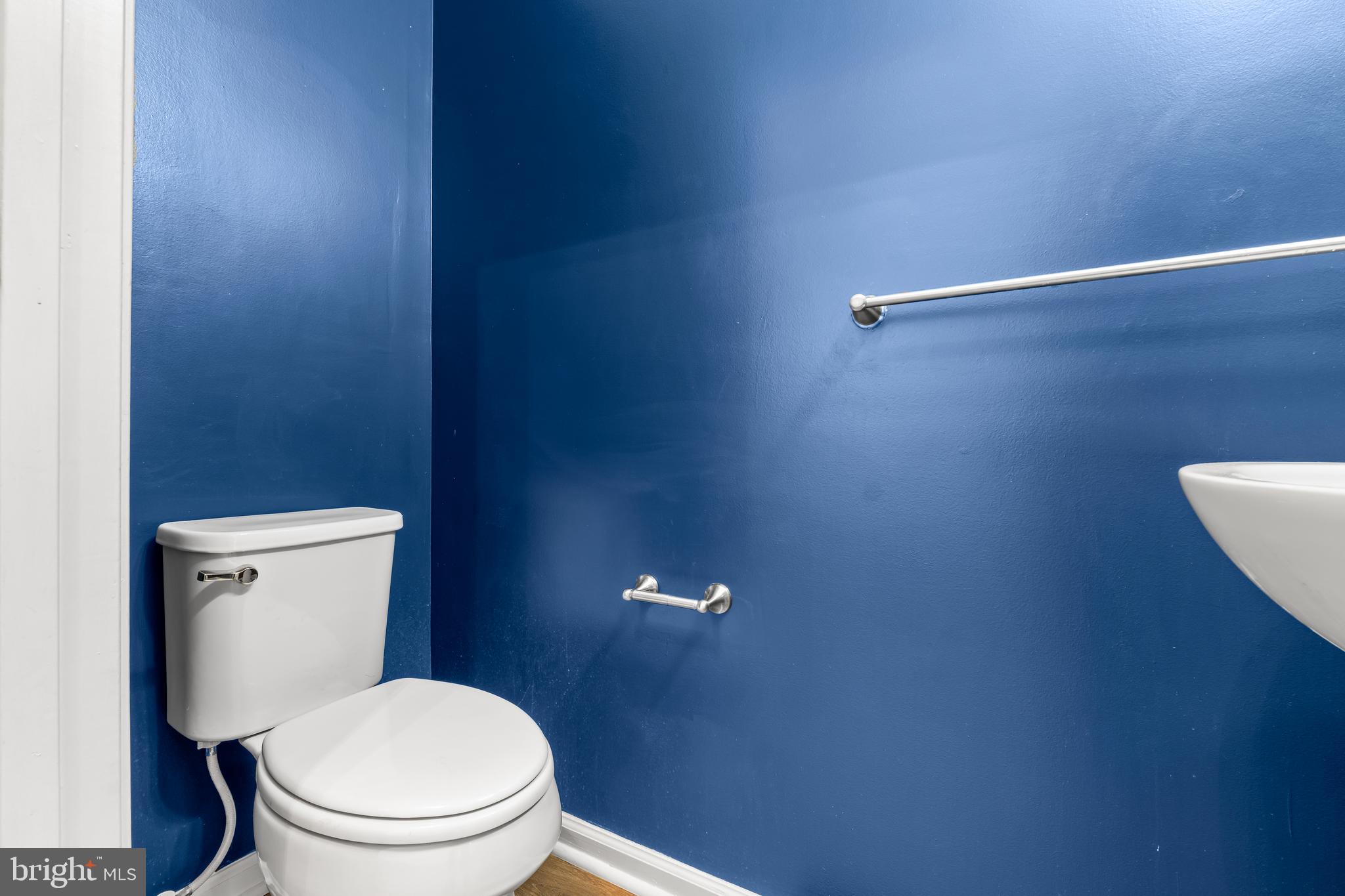 LANDSDALE - Residential Lease