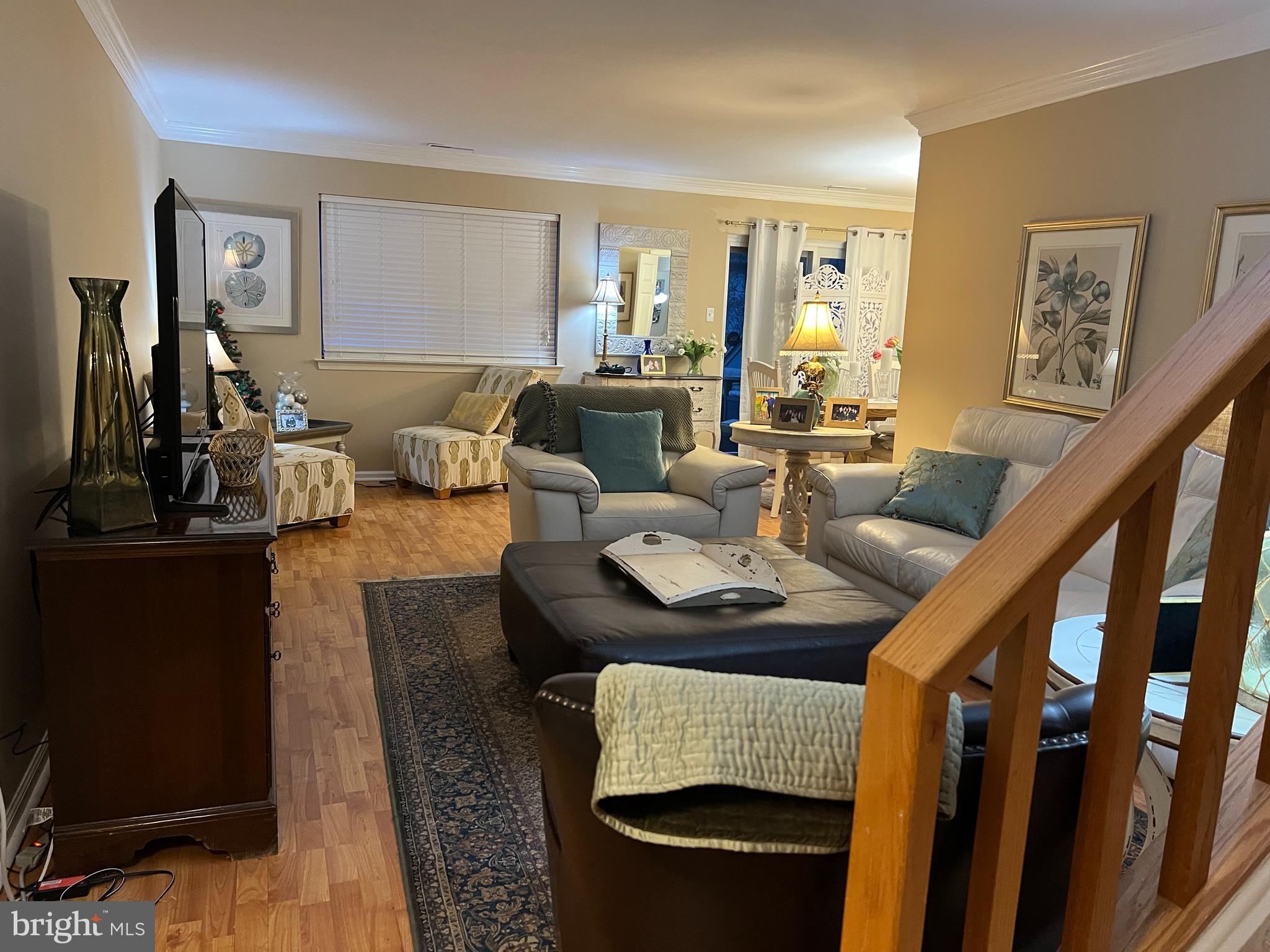 YARDLEY CORNERS - Residential