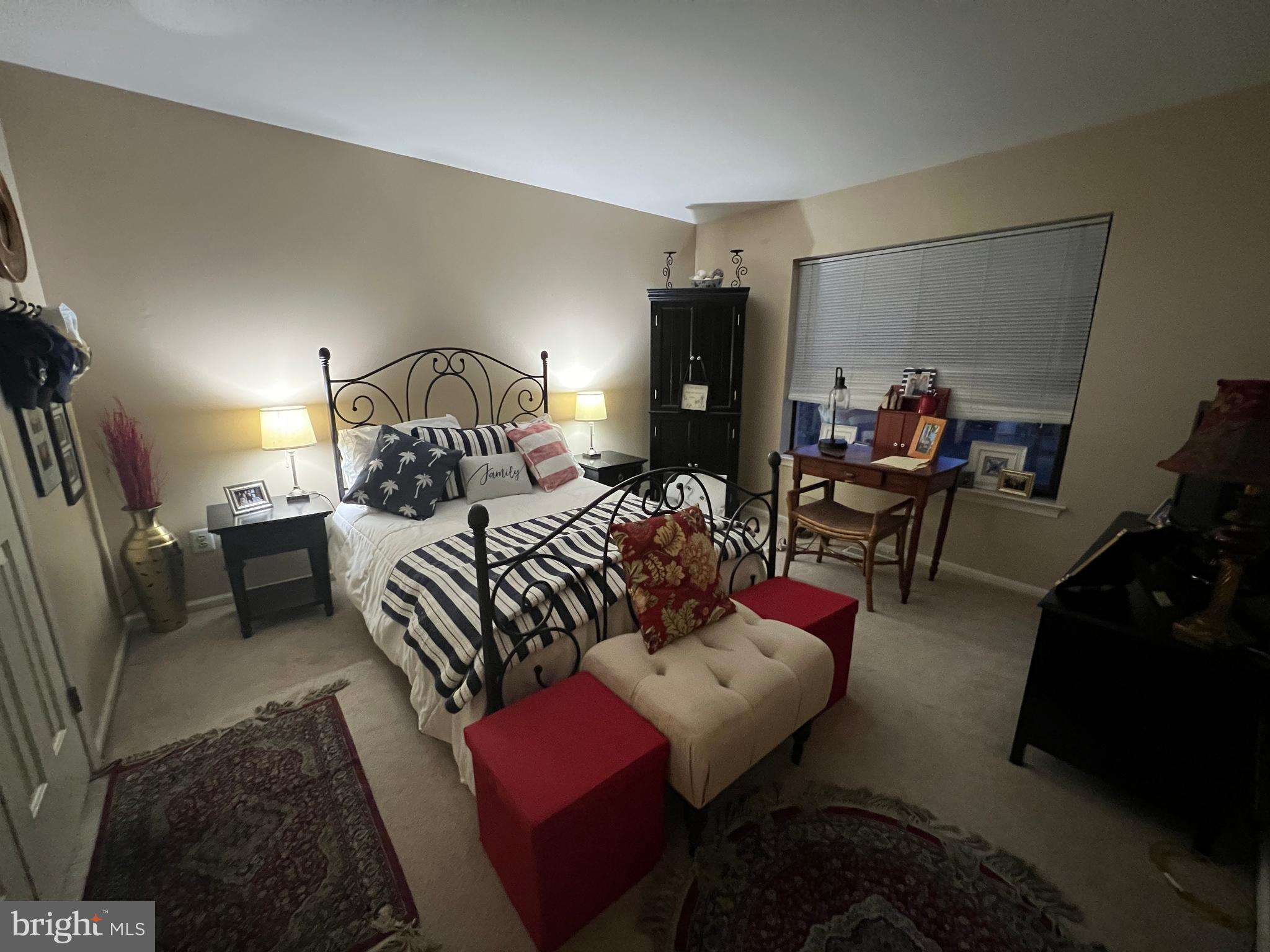 YARDLEY CORNERS - Residential