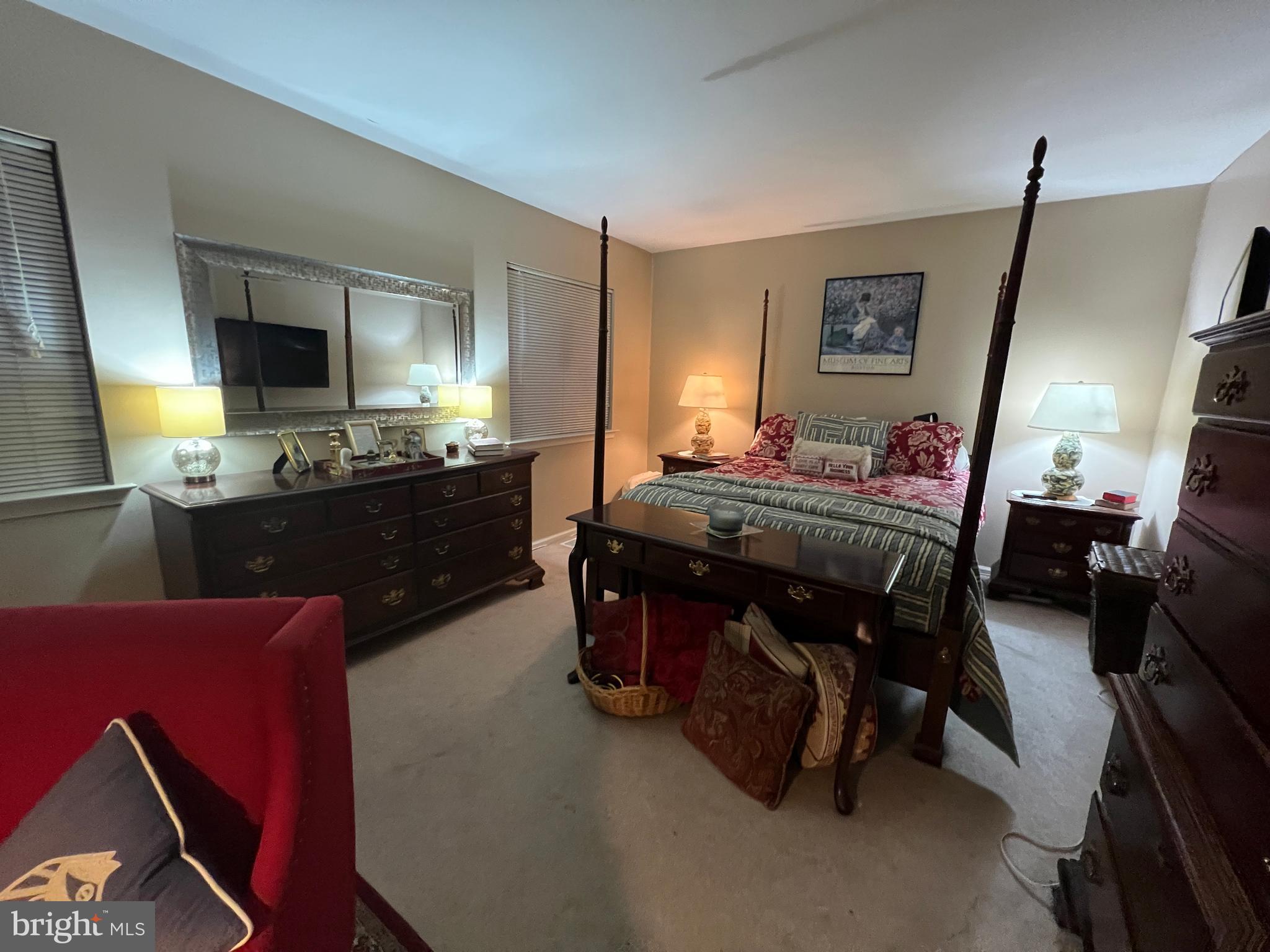 YARDLEY CORNERS - Residential