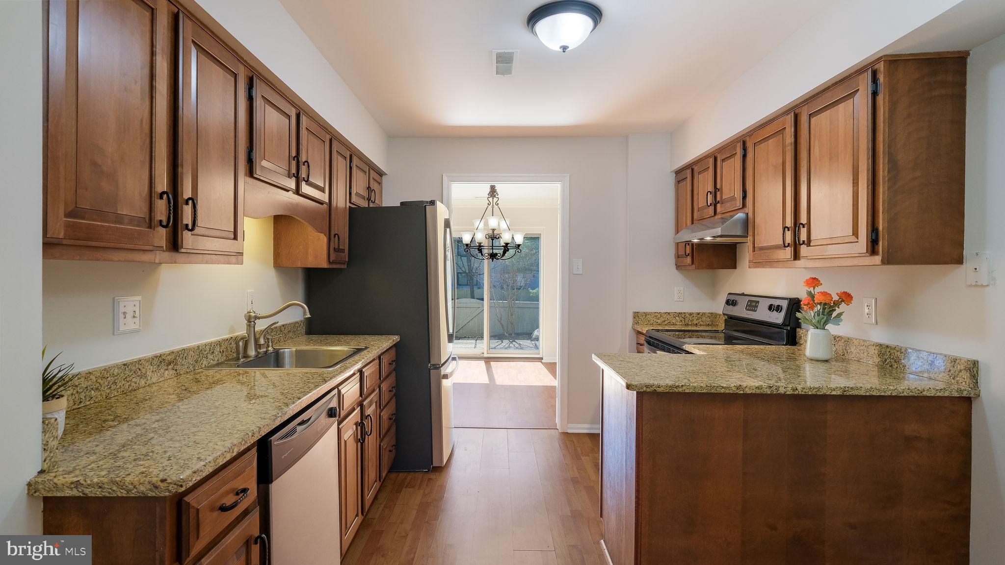 YARDLEY CORNERS - Residential