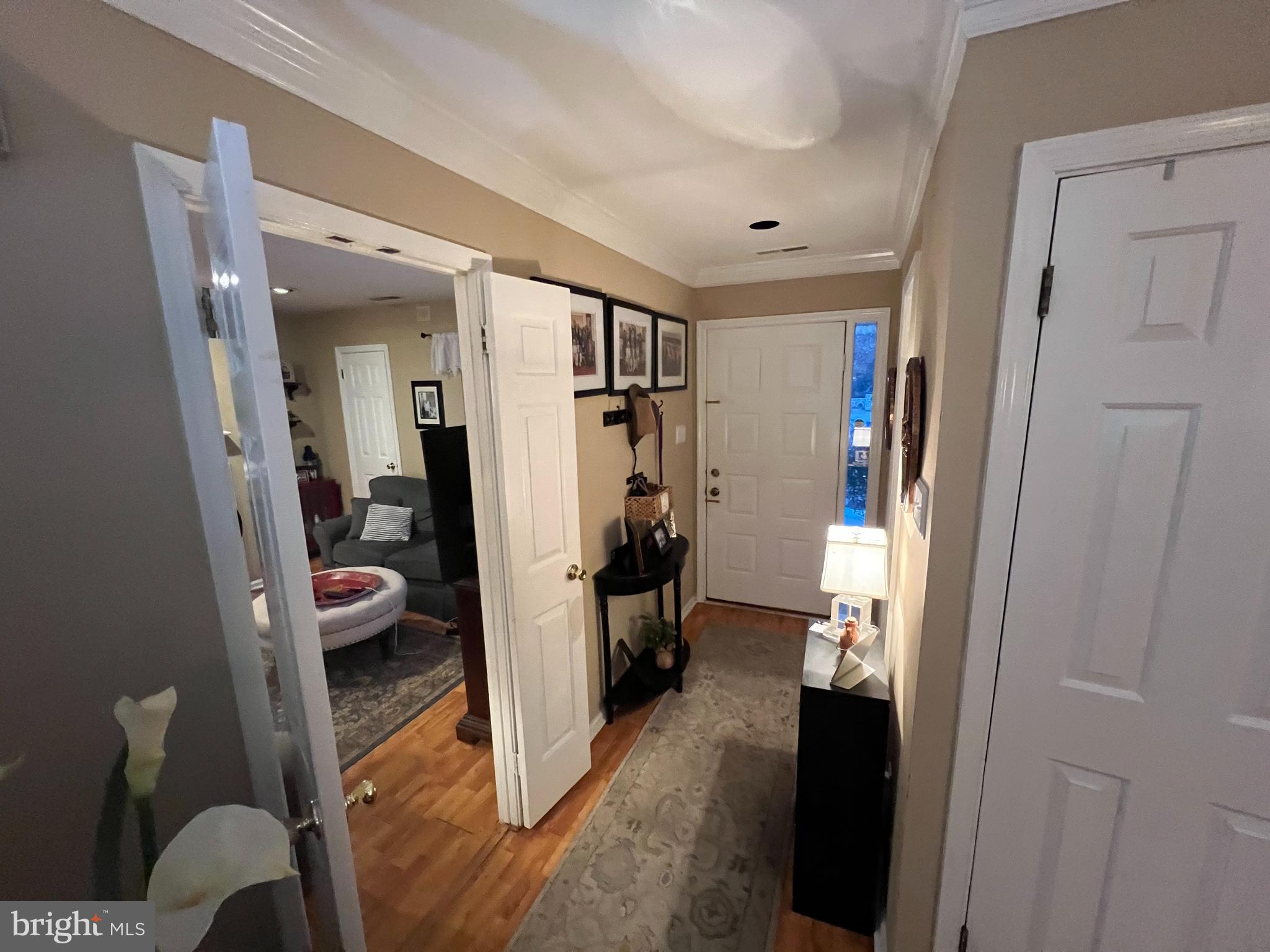 YARDLEY CORNERS - Residential